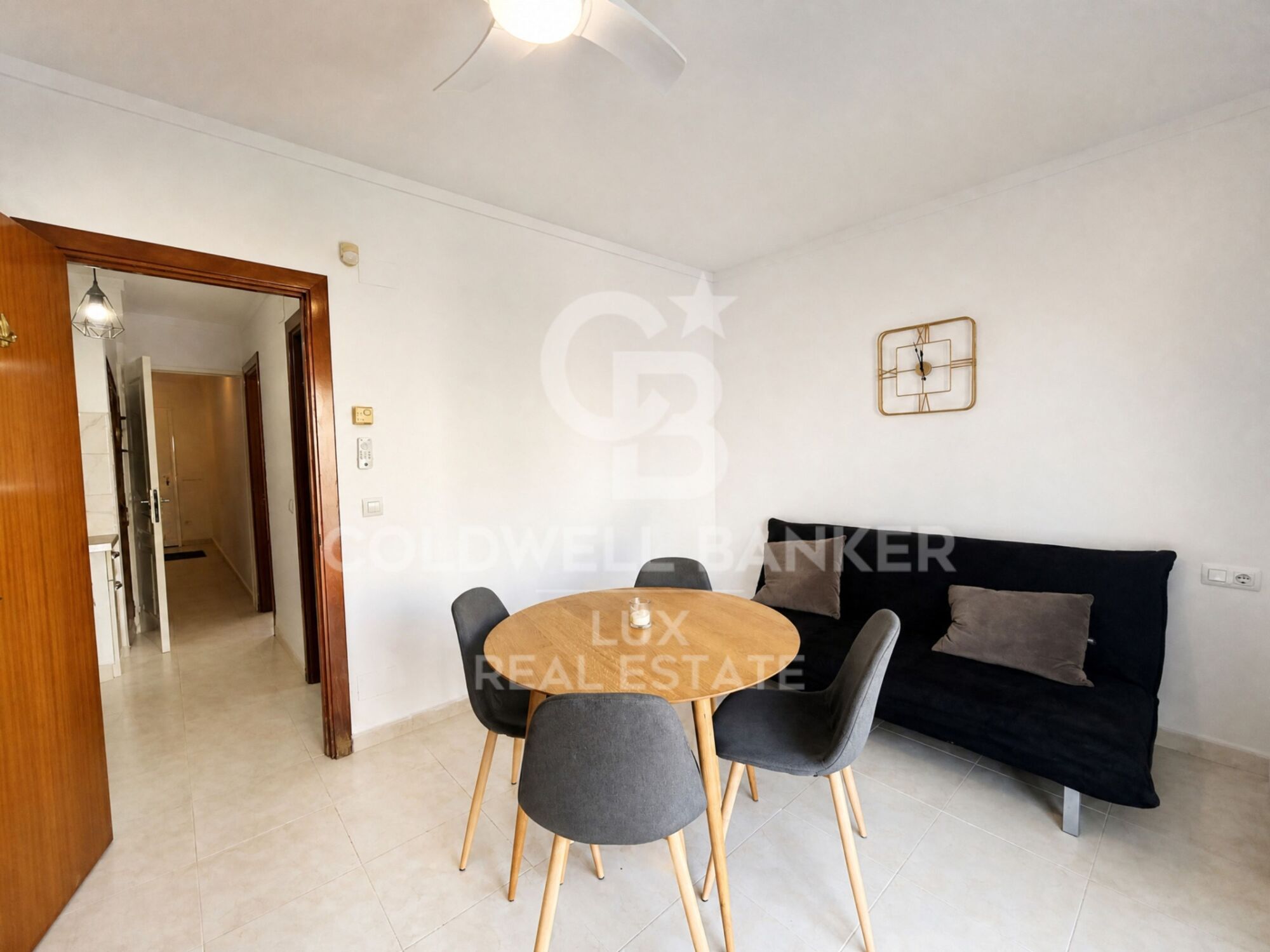 House with a 12x4.6m mooring, 500m from the sea, Empuriabrava