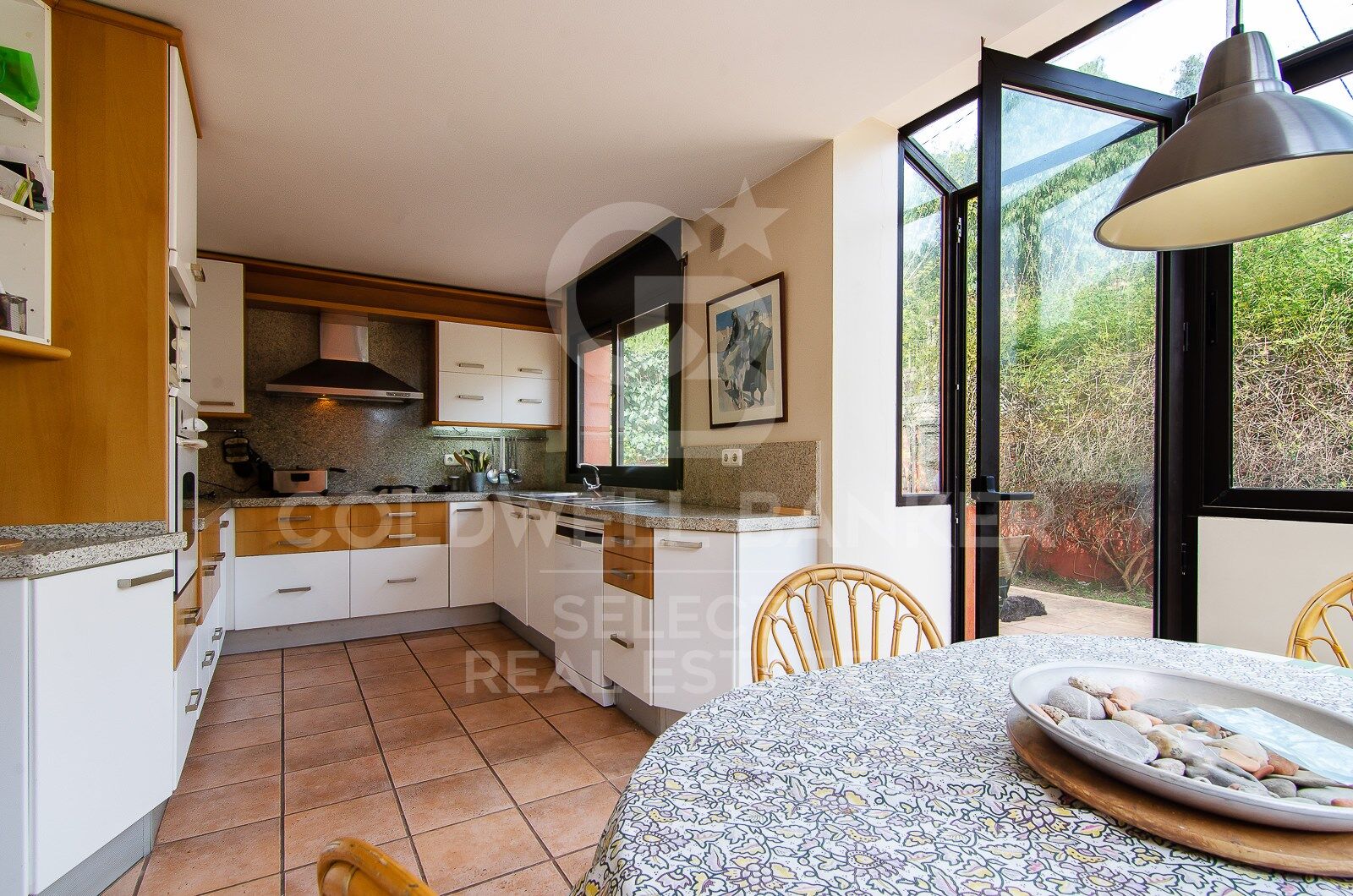 Casa contemporánea, luminosa y funcional a 2 minutos de la Estación de Bellaterra