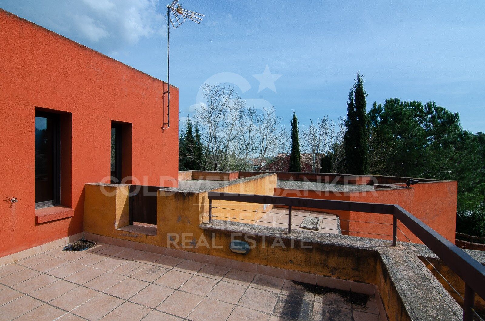 Casa contemporánea, luminosa y funcional a 2 minutos de la Estación de Bellaterra