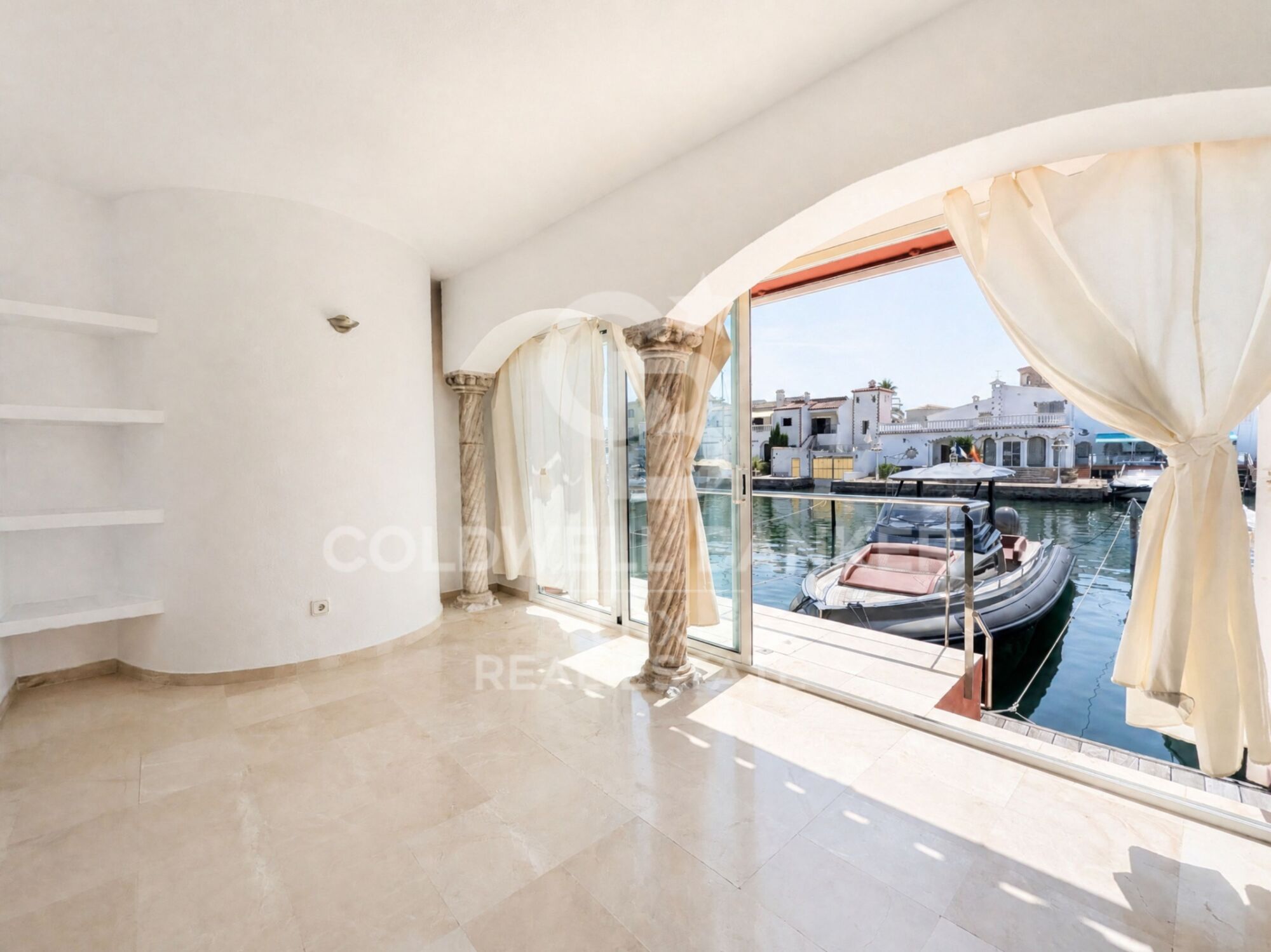 Maison vue canal avec garage, Empuriabrava - Salins