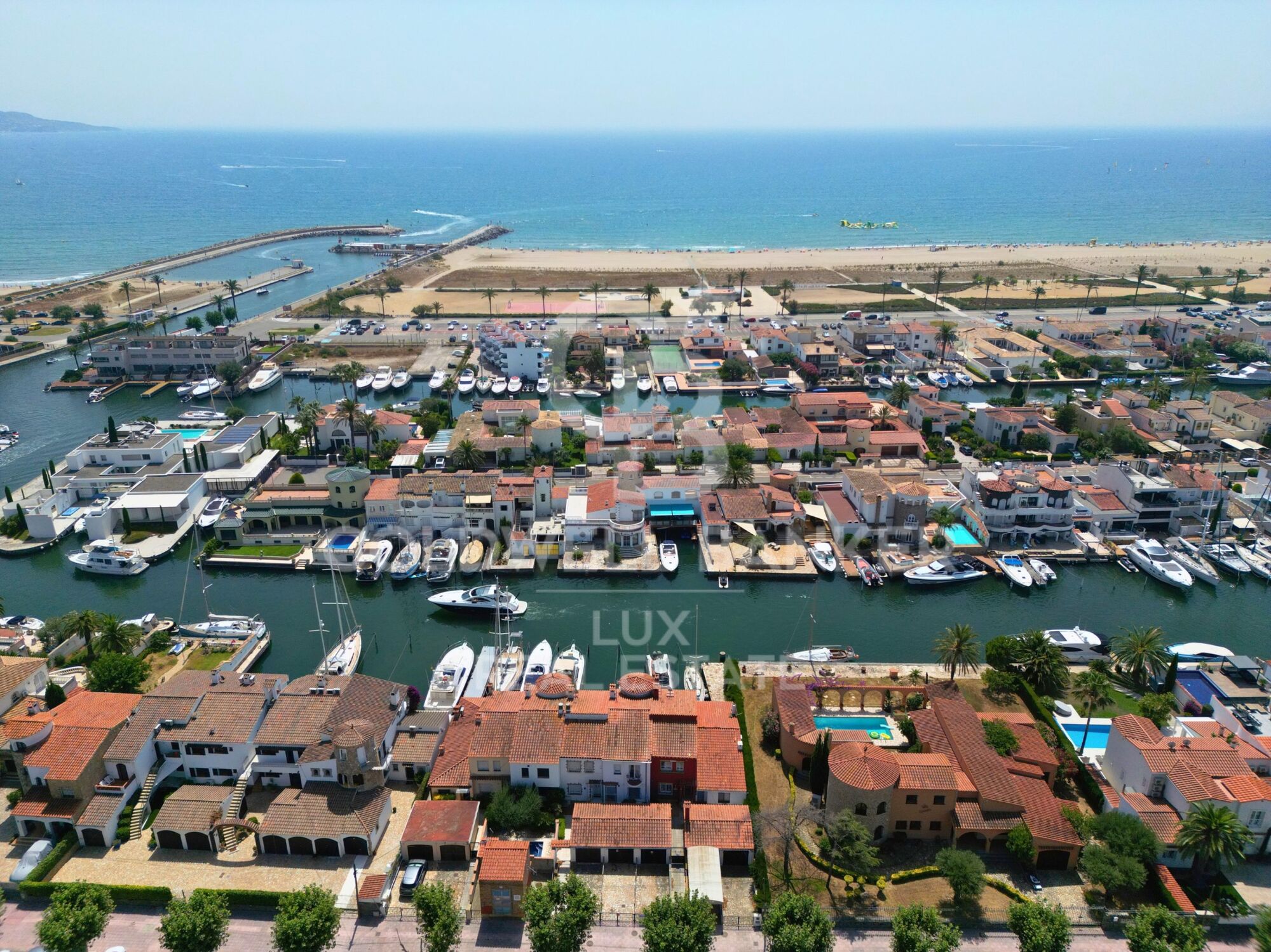 Maison vue canal avec garage, Empuriabrava - Salins