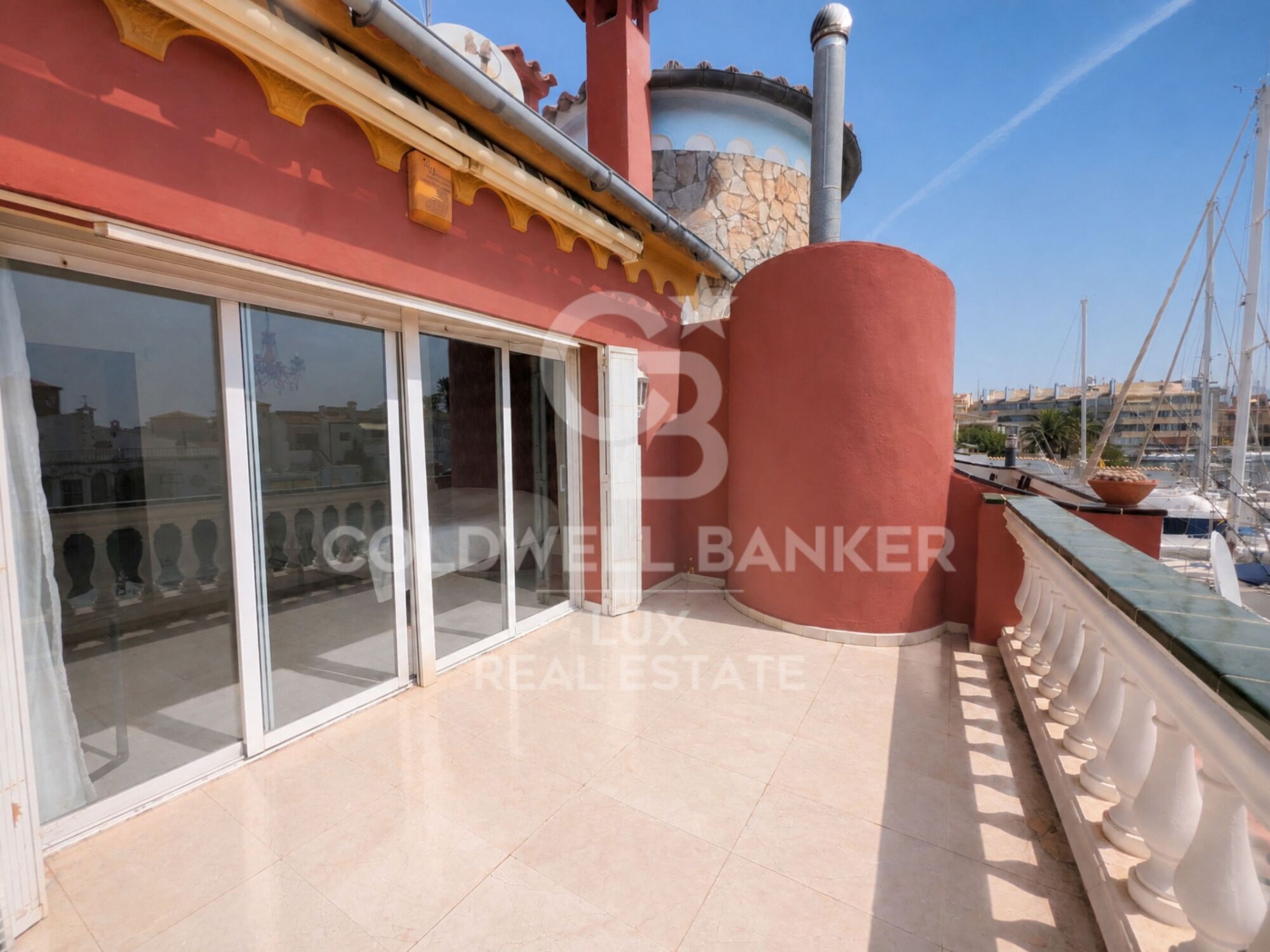 House with canal view and garage, Empuriabrava - Salins