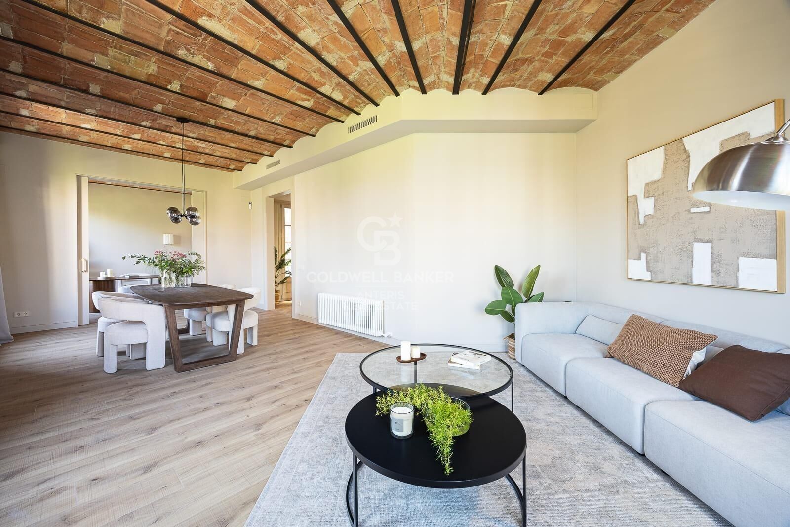 Exclusive Luxury Residence in a Historic Building in the Heart of Barcelona's Quadrat d'Or