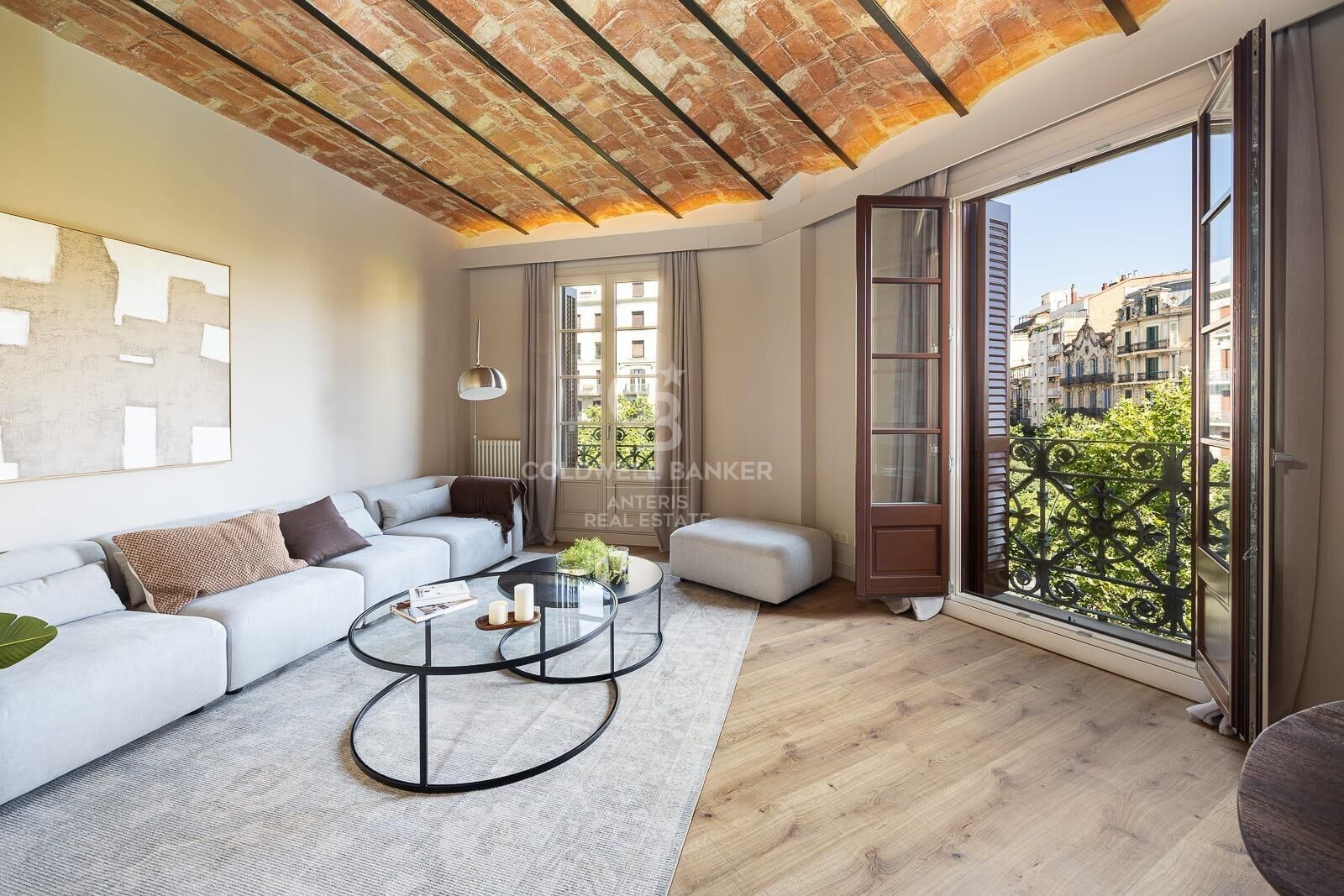 Exclusive Luxury Residence in a Historic Building in the Heart of Barcelona's Quadrat d'Or