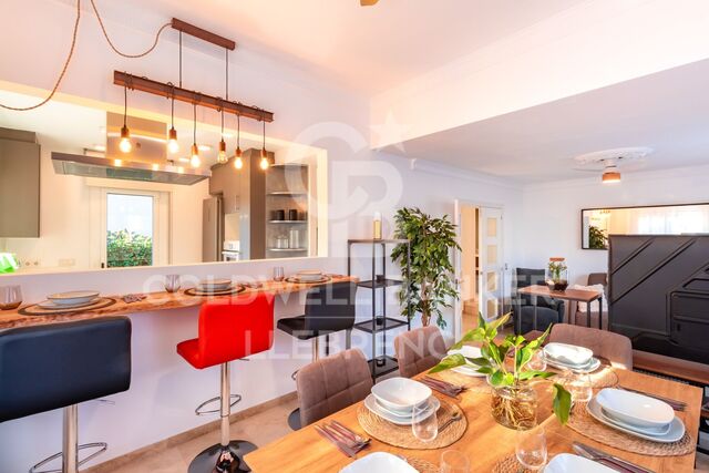 Preciosa casa en venta en Sant Just Desvern
