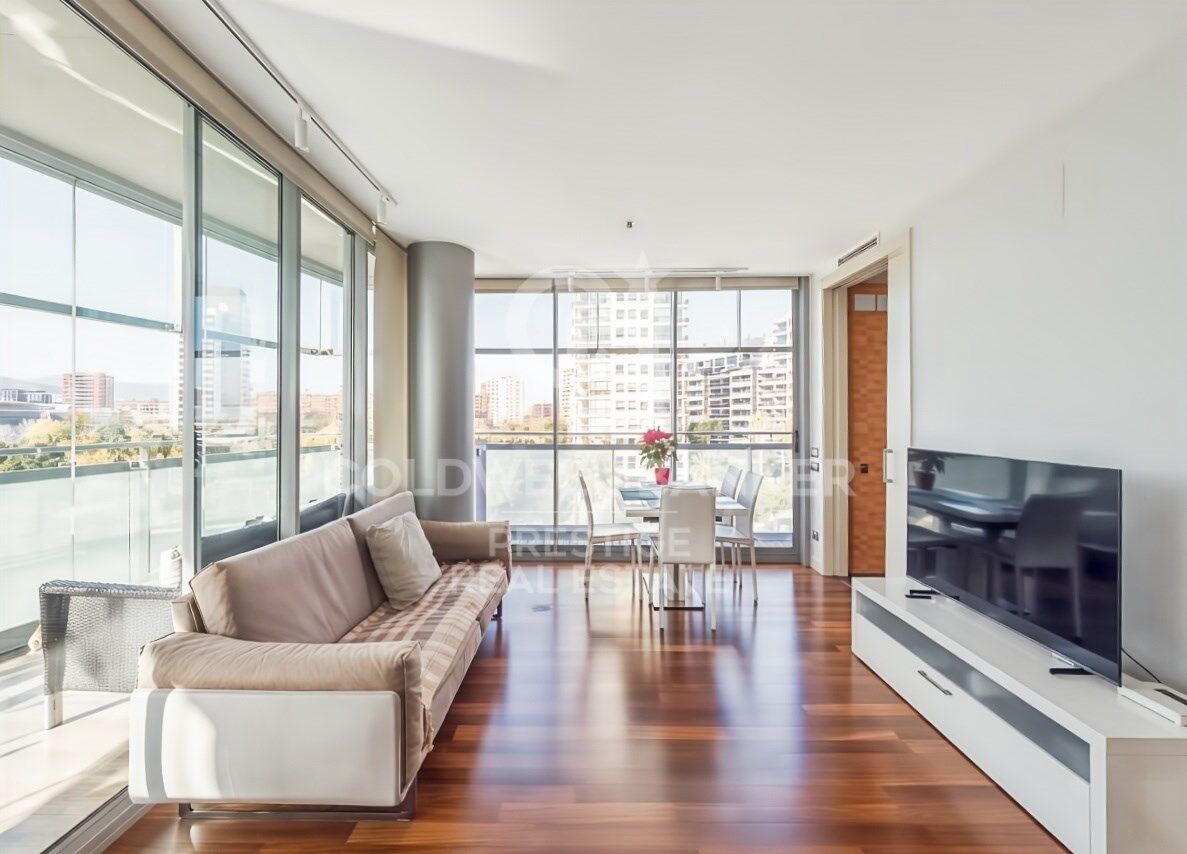 Illa del Mar: piso de 3 habitaciones con terraza y vistas al mar