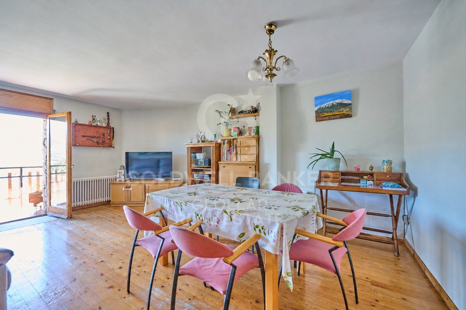 Spacious and bright flat in Puigcerdà