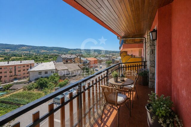 Spacious and bright flat in Puigcerdà