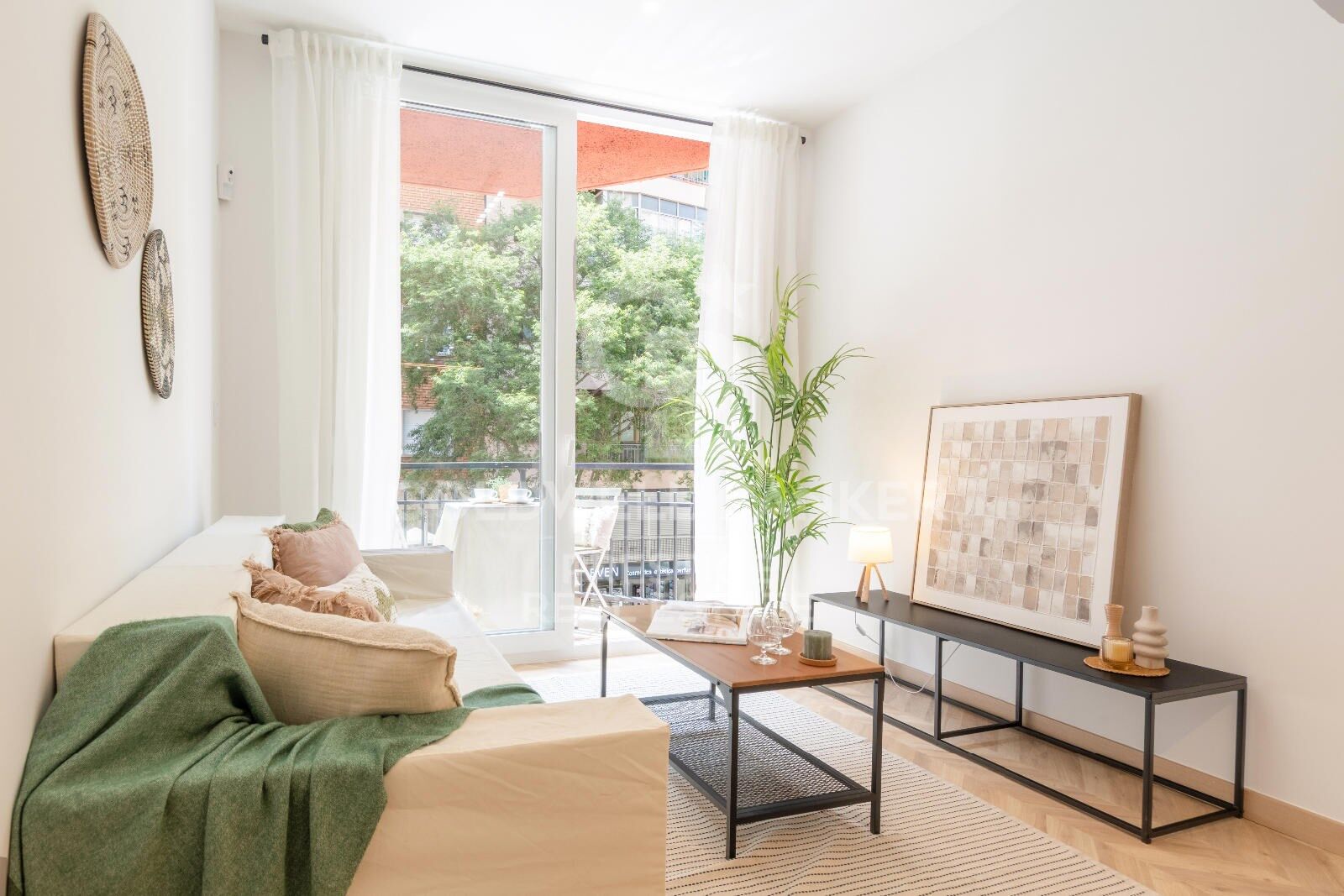 Flat 3 Bedrooms Sale Barcelona