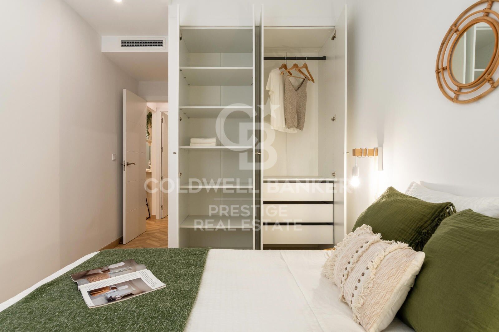 Flat 3 Bedrooms Sale Barcelona