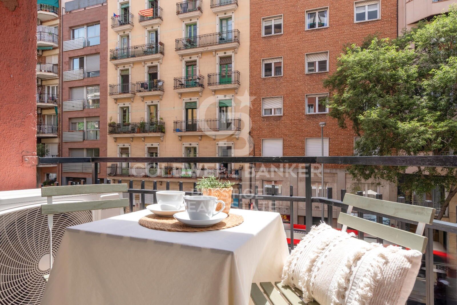 Bright apartment near the Sagrada Familia. Eixample district, Barcelona