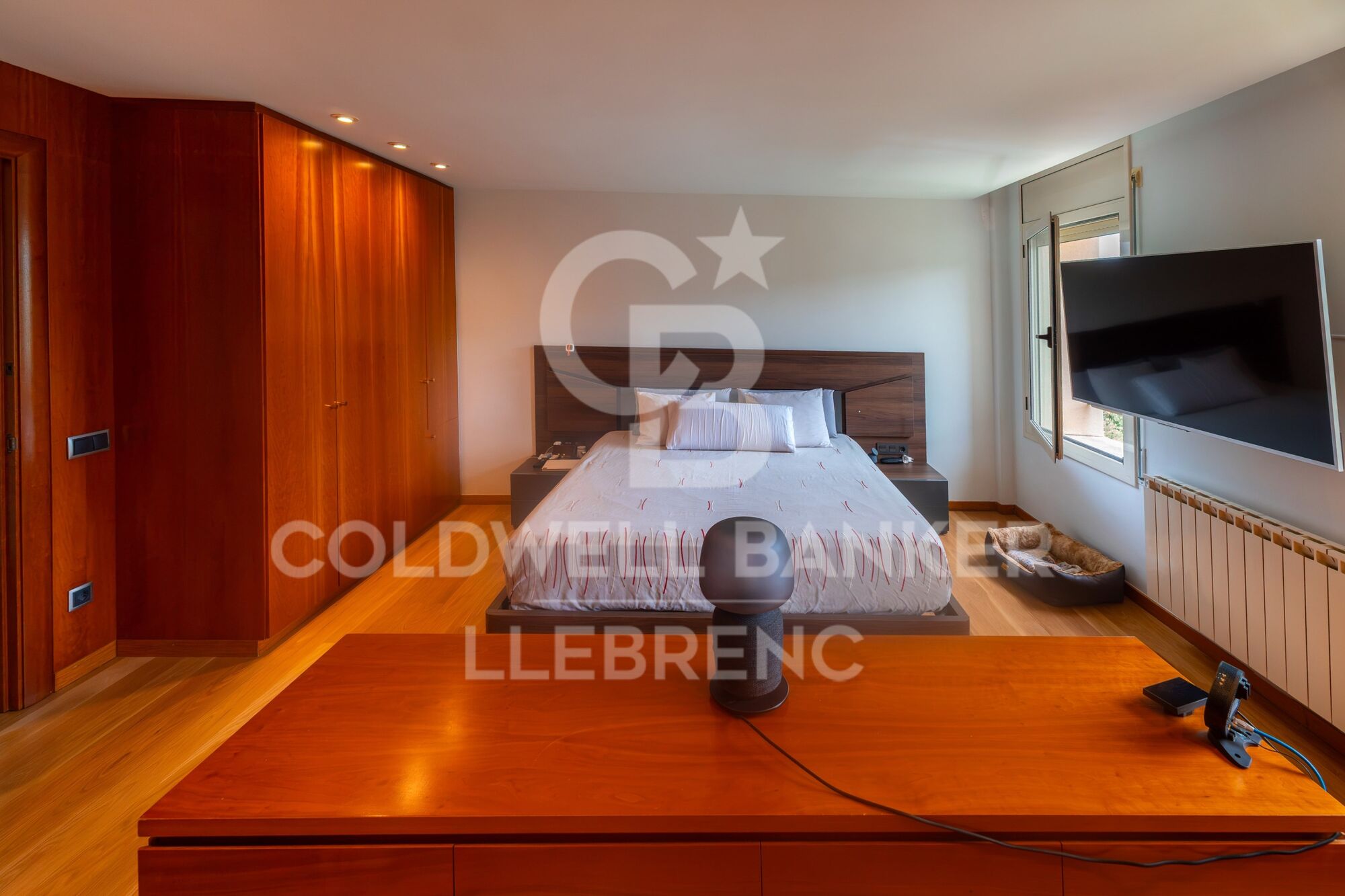 Espectacular casa en venta y alquiler en Vallvidrera con jardín y piscina