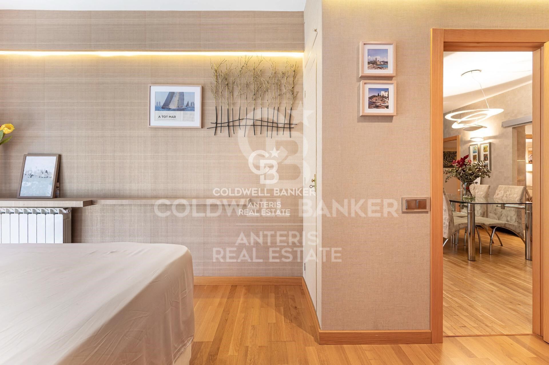Exclusive Home with Terrace in the Heart of L'Esquerra de l'Eixample