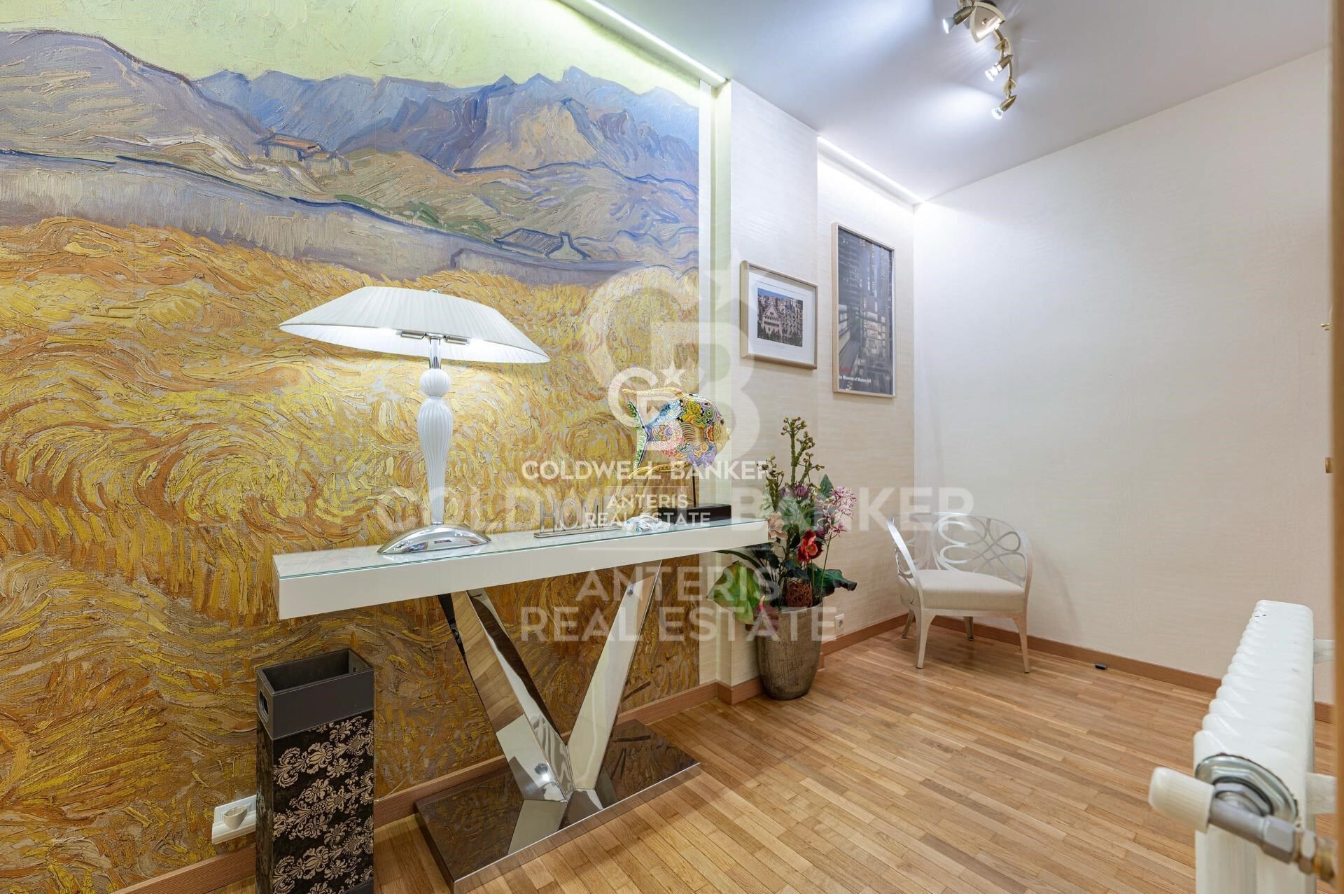 Exclusive Home with Terrace in the Heart of L'Esquerra de l'Eixample