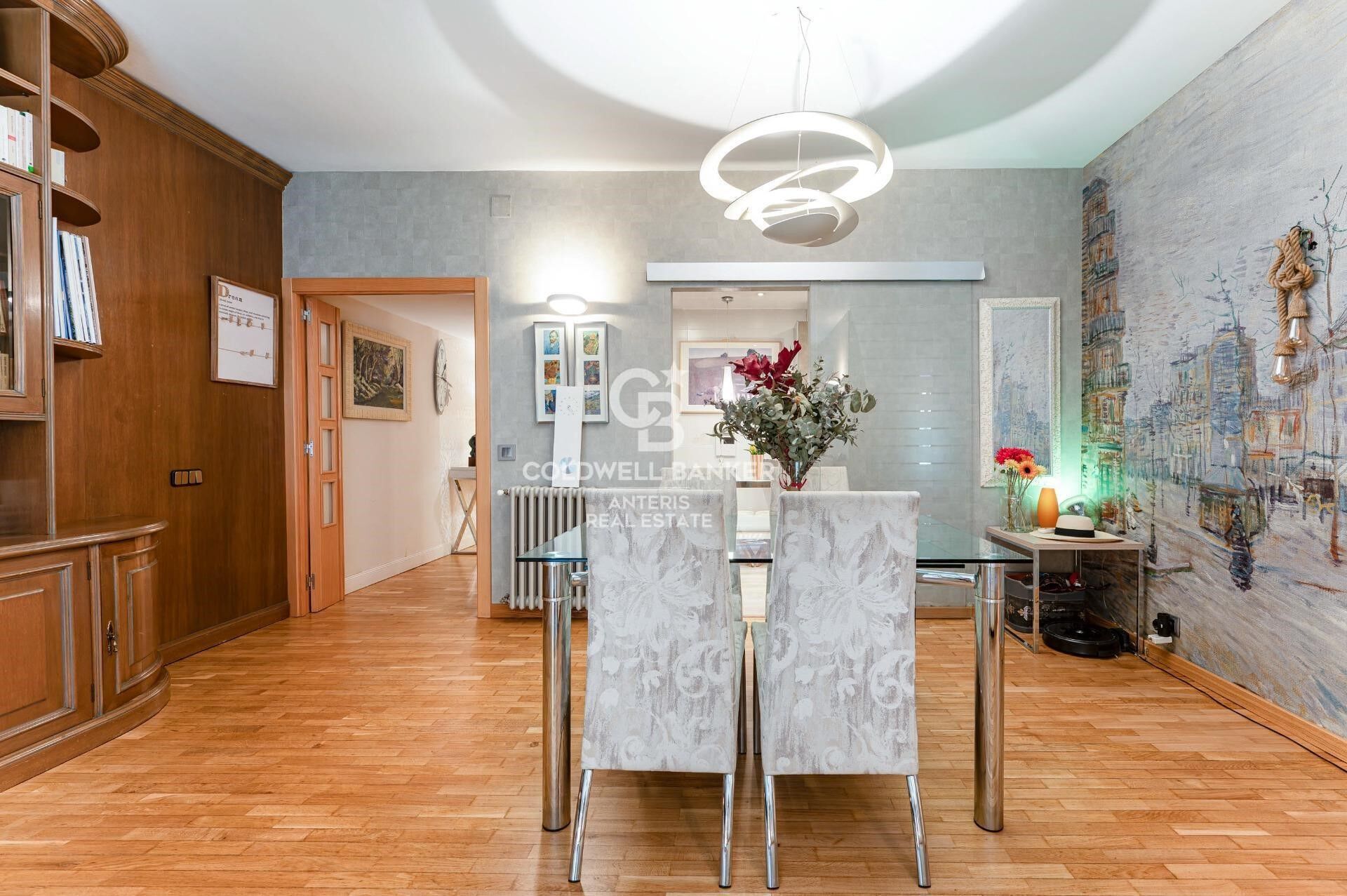 Exclusive Home with Terrace in the Heart of L'Esquerra de l'Eixample