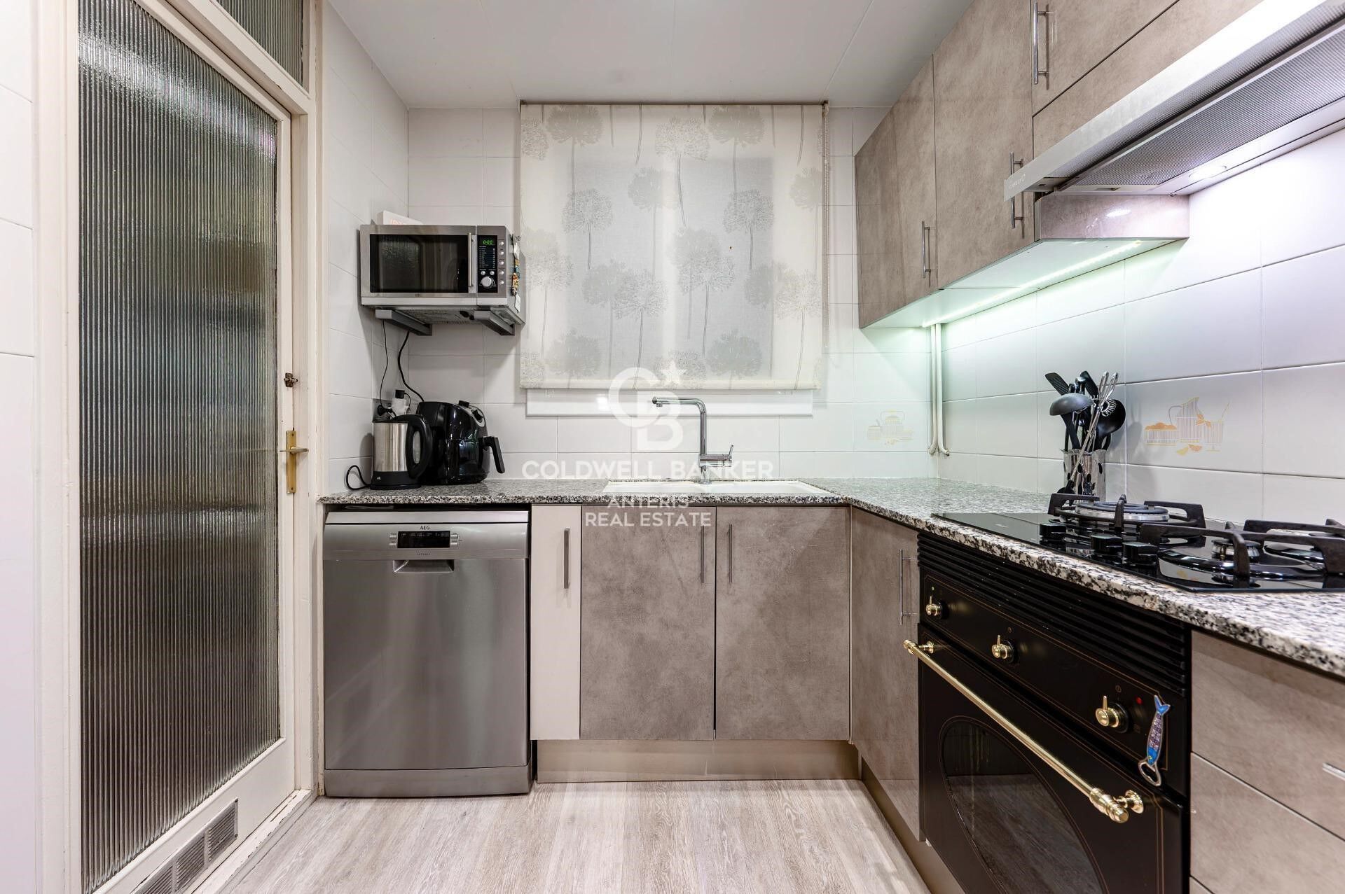 Exclusive Home with Terrace in the Heart of L'Esquerra de l'Eixample