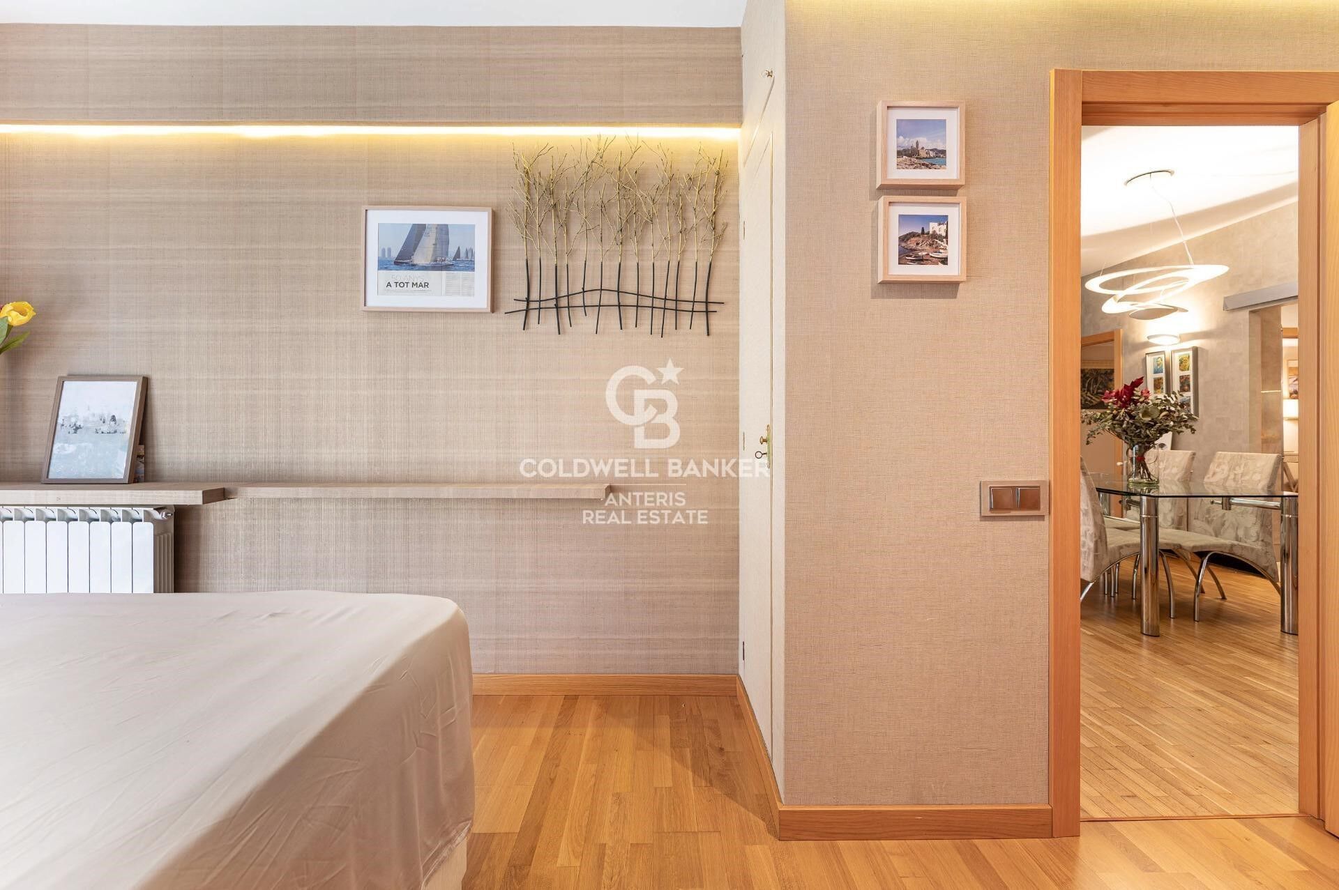 Exclusive Home with Terrace in the Heart of L'Esquerra de l'Eixample