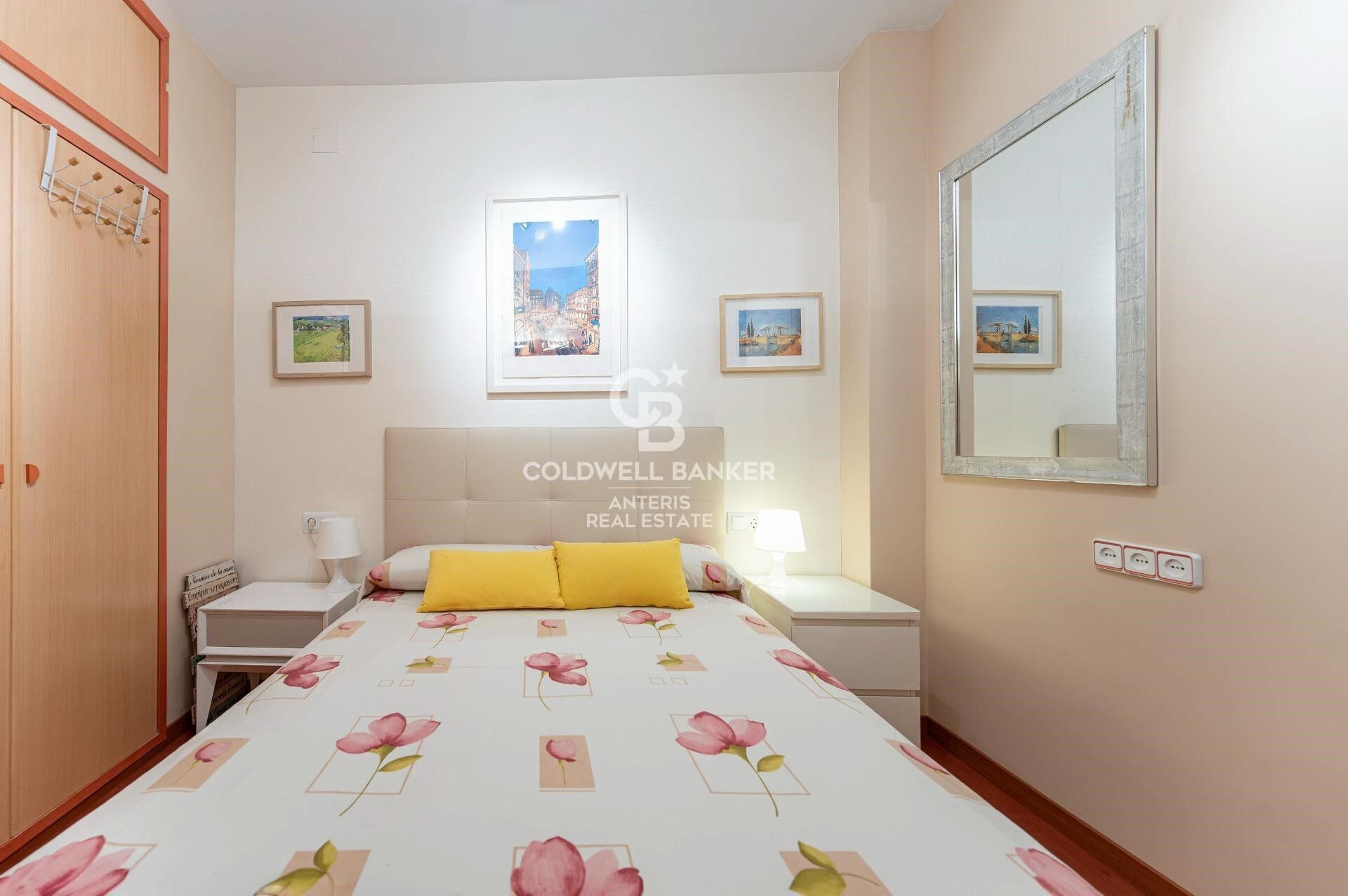 Exclusive Home with Terrace in the Heart of L'Esquerra de l'Eixample