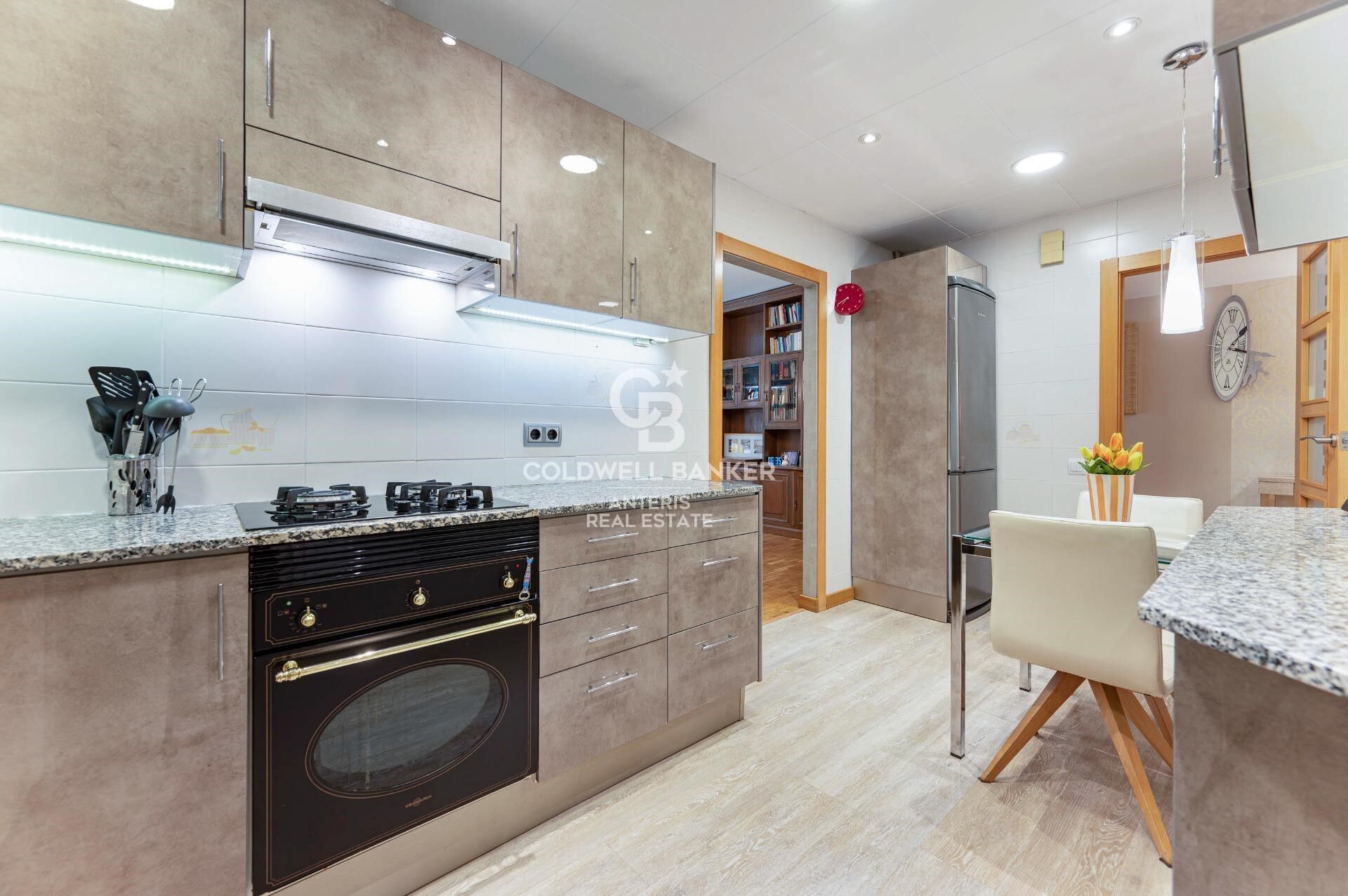 Exclusive Home with Terrace in the Heart of L'Esquerra de l'Eixample