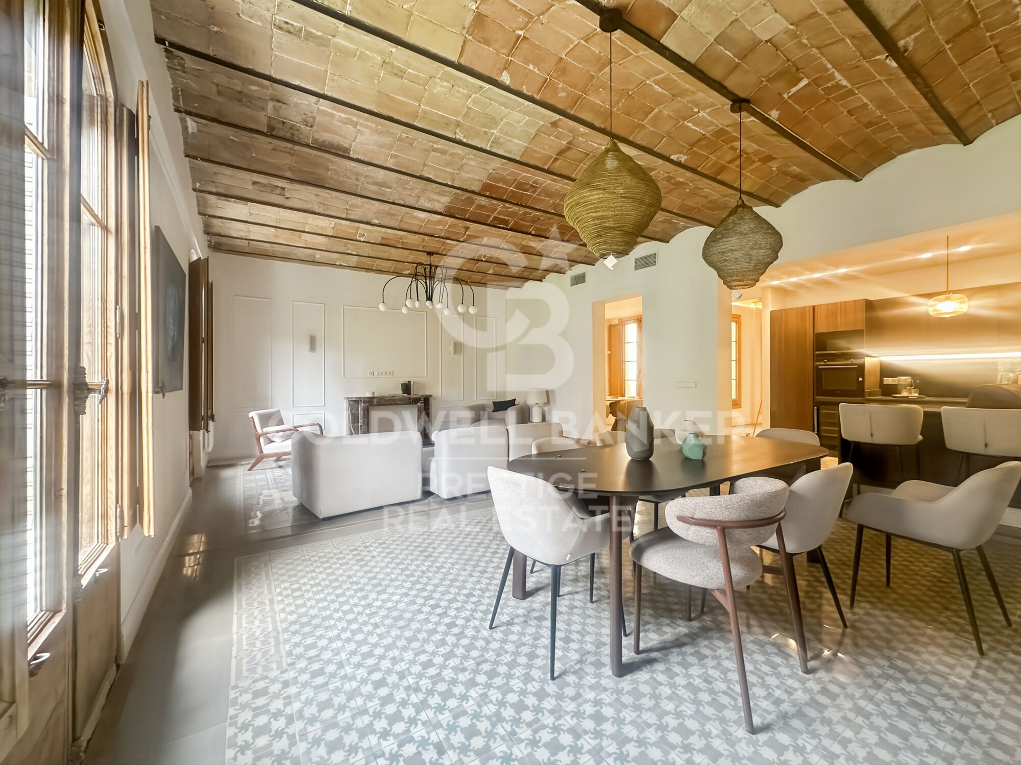 Exclusiva propiedad señorial de 228 m² reformada en Eixample (Diputació / Bruc)