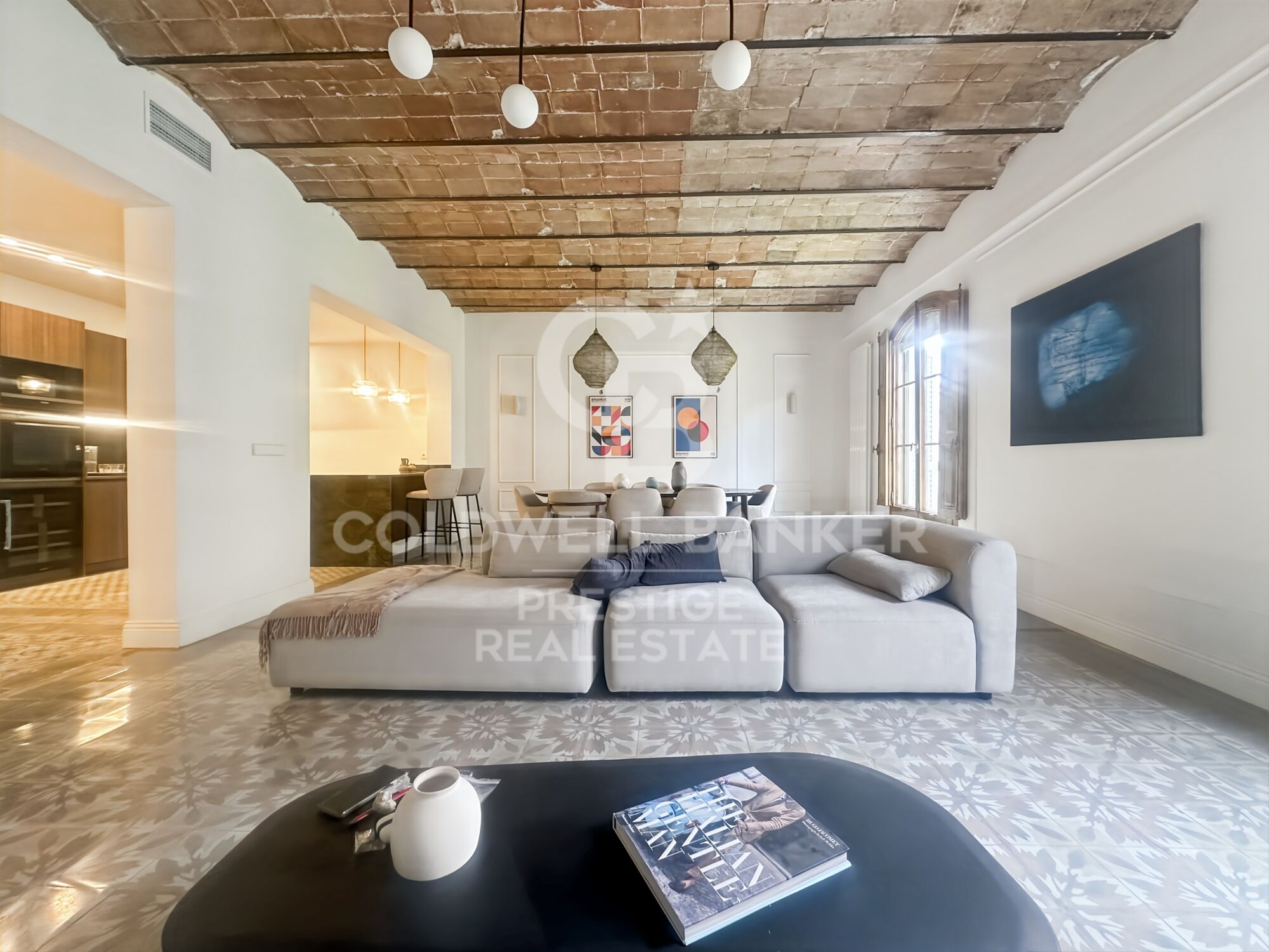 Exclusiva propiedad señorial de 228 m² reformada en Eixample (Diputació / Bruc)