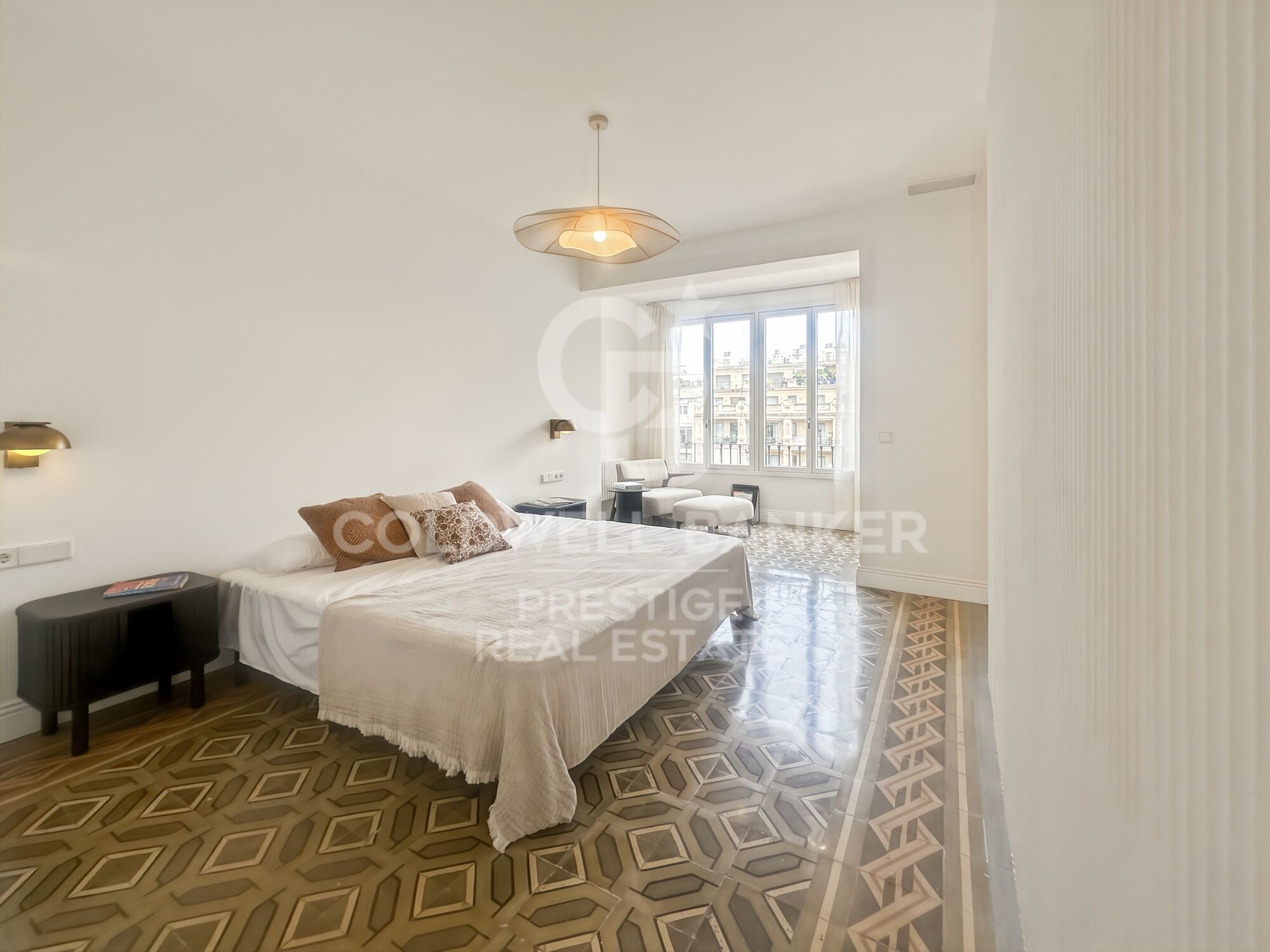Exclusiva propiedad señorial de 228 m² reformada en Eixample (Diputació / Bruc)