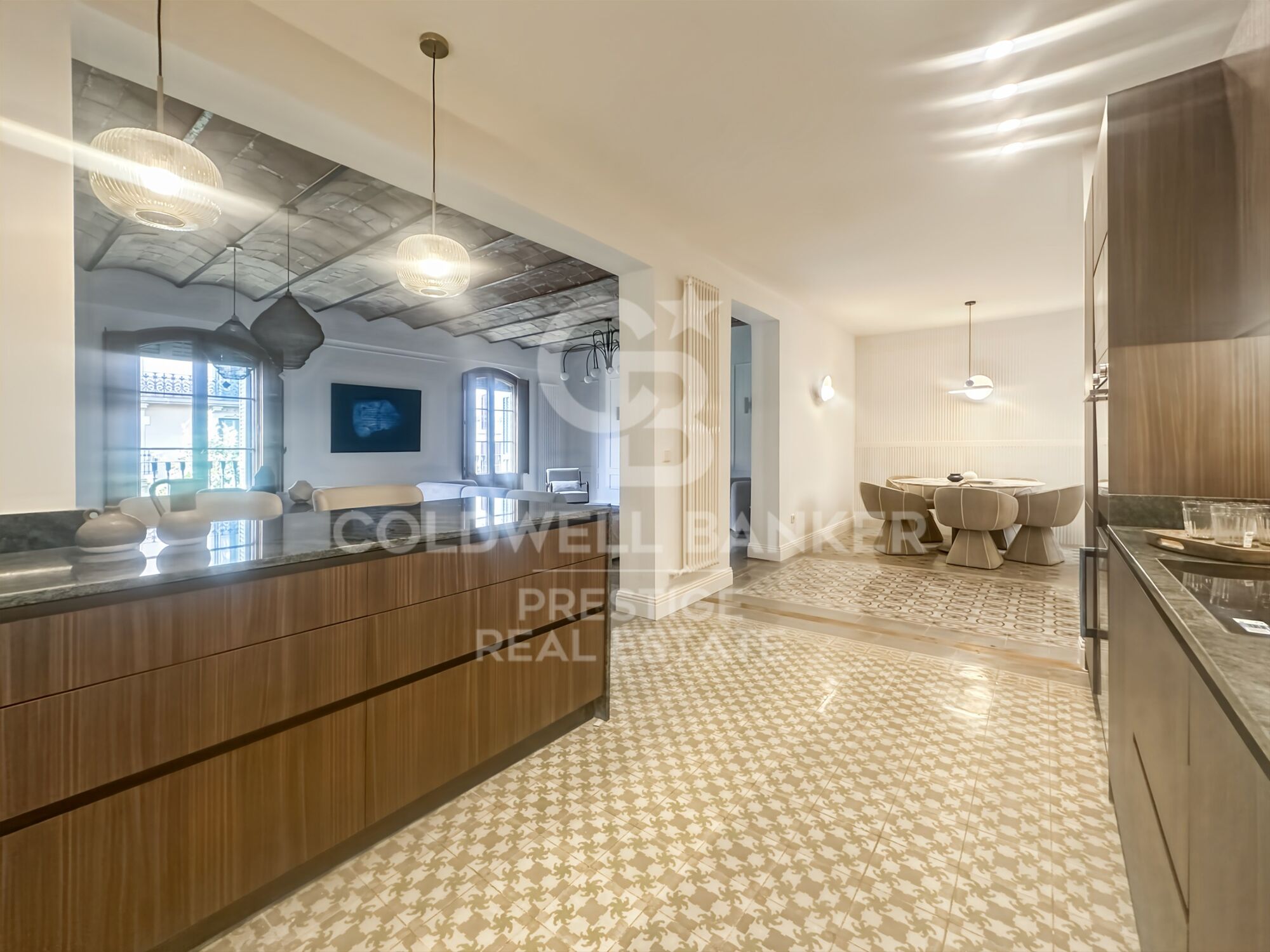 Exclusiva propiedad señorial de 228 m² reformada en Eixample (Diputació / Bruc)