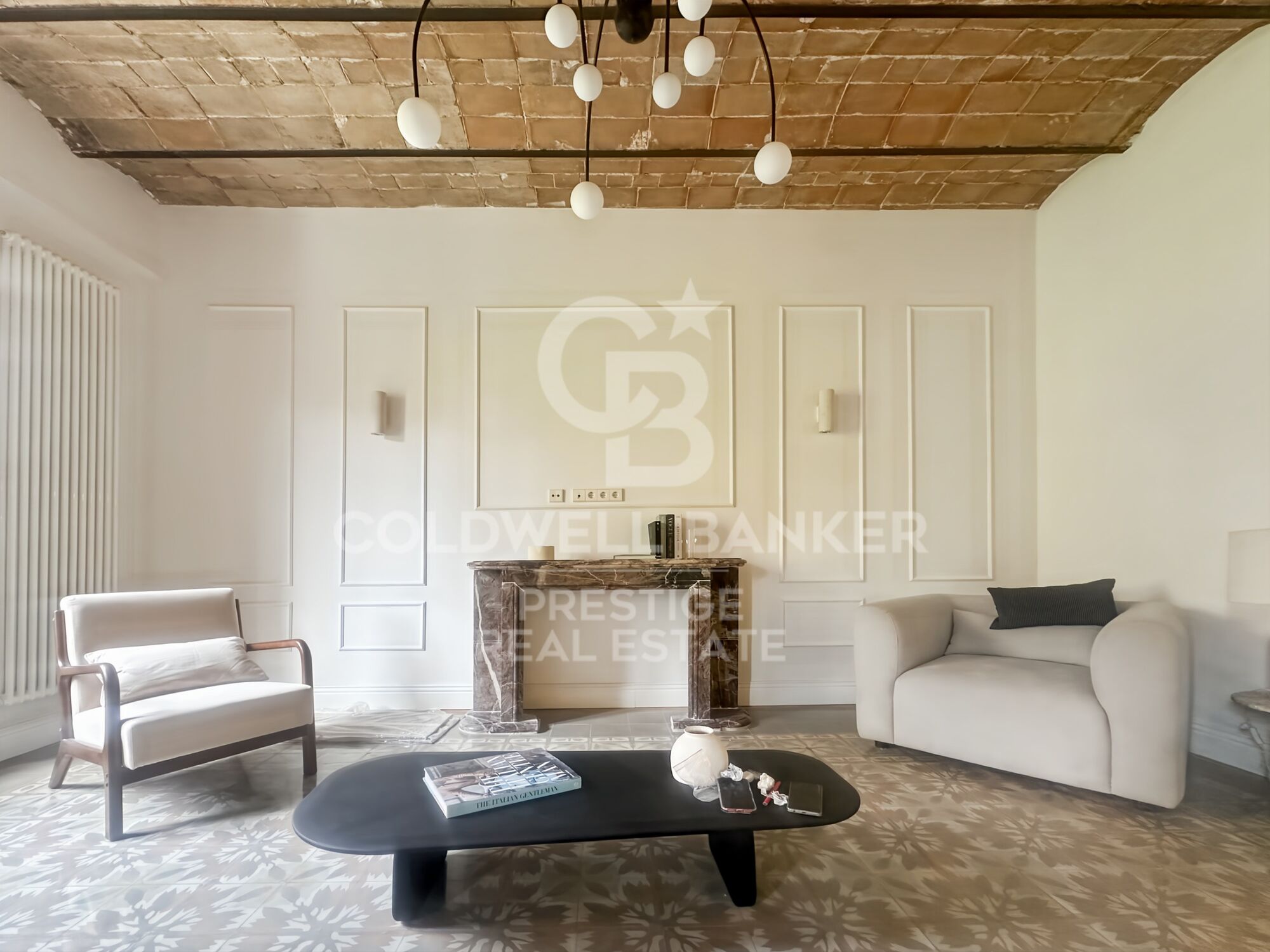 Exclusivité : Propriété de maître rénovée de 228 m² à l'Eixample (Diputació / Bruc)