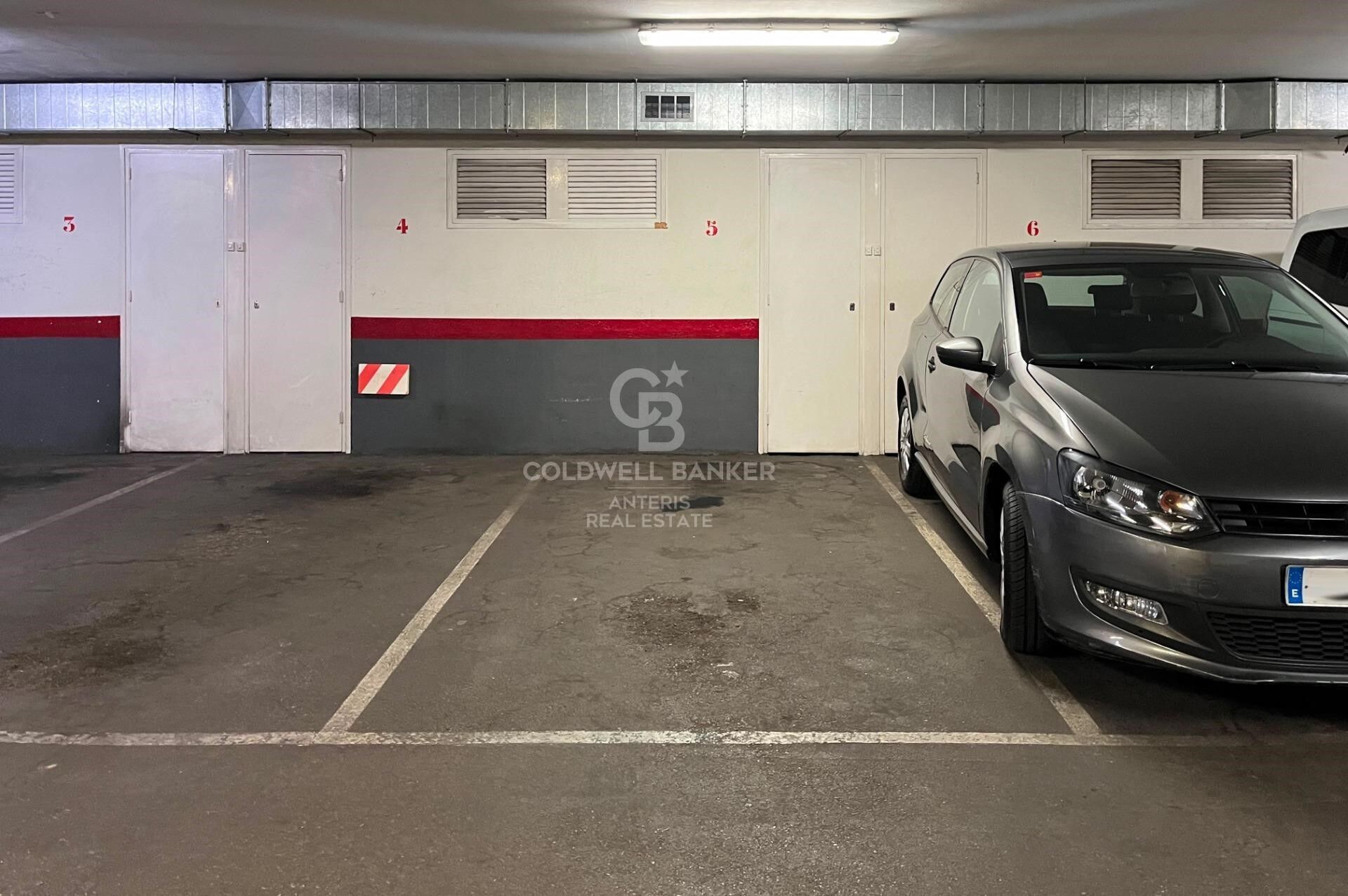 Ático dúplex con dos terrazas en la Vila de Gràcia