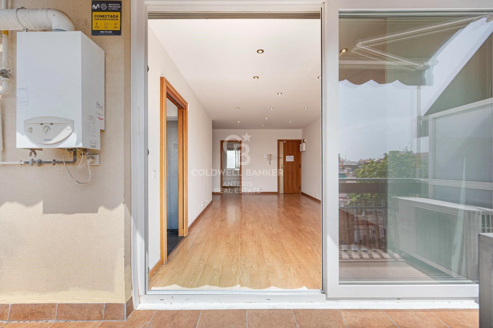 Duplex Penthouse with Two Terraces in Vila de Gràcia