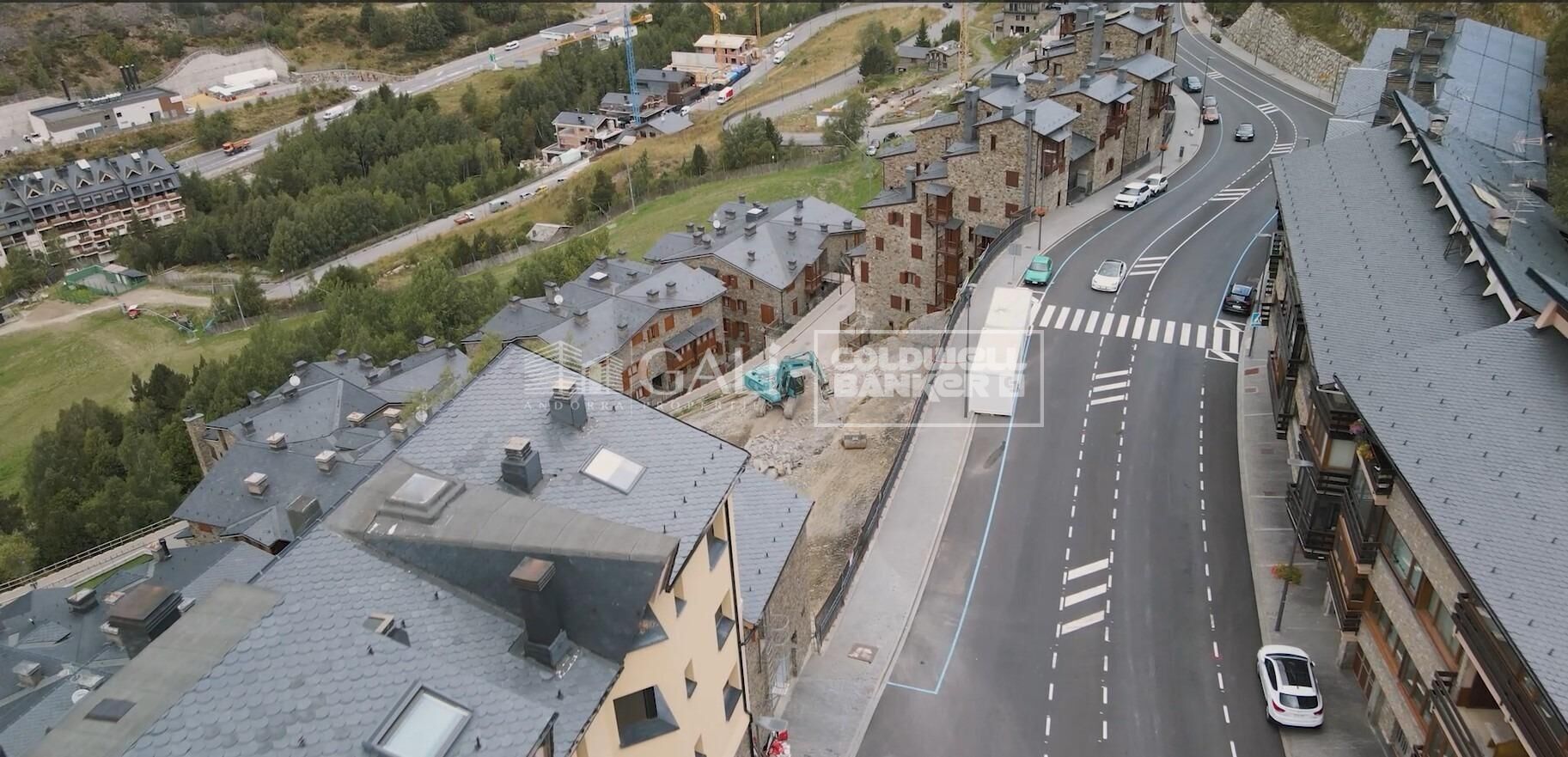 Apartment 4 Bedrooms Rent Canillo
