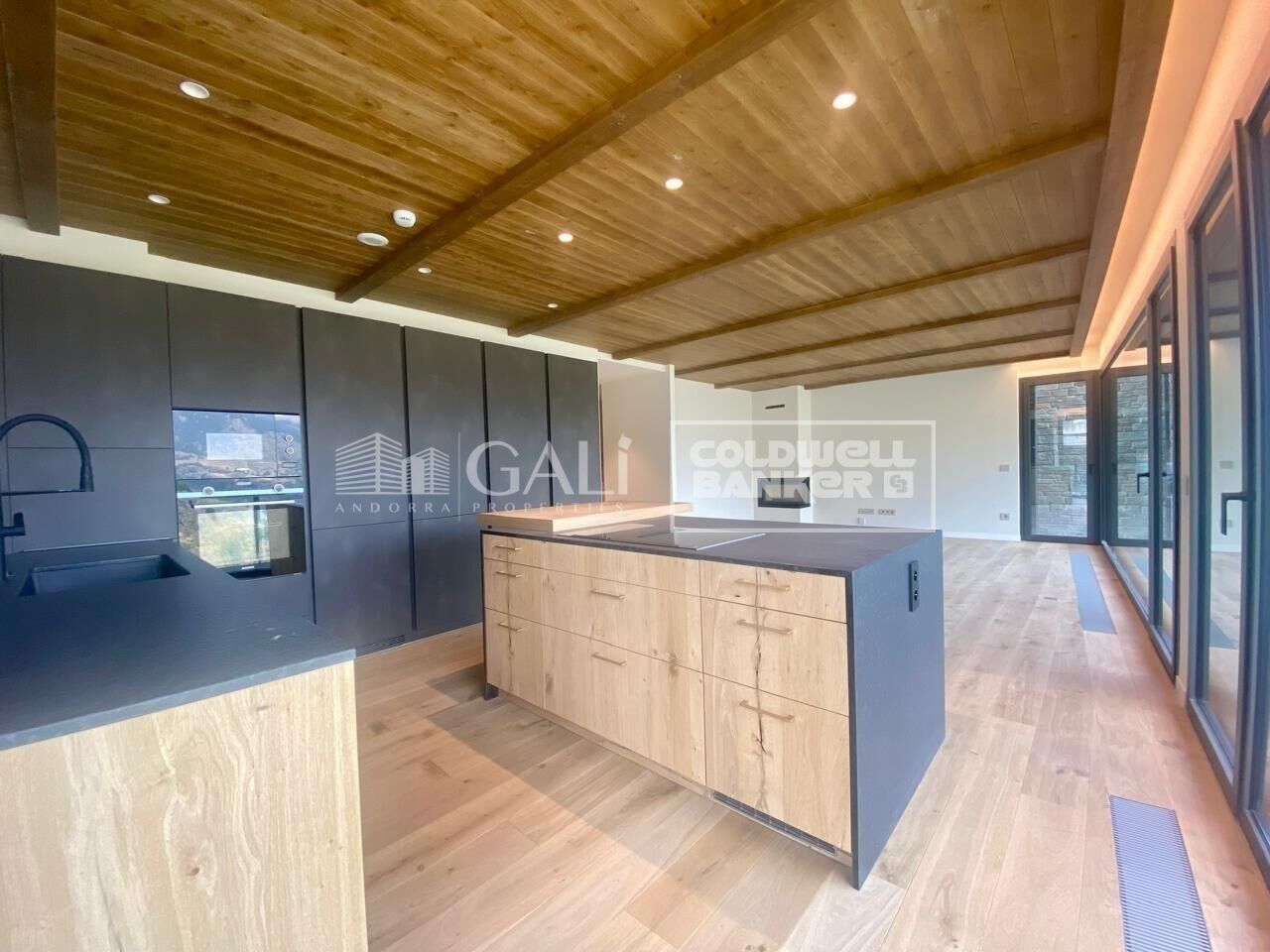 Appartement 5 Pièces Location Canillo