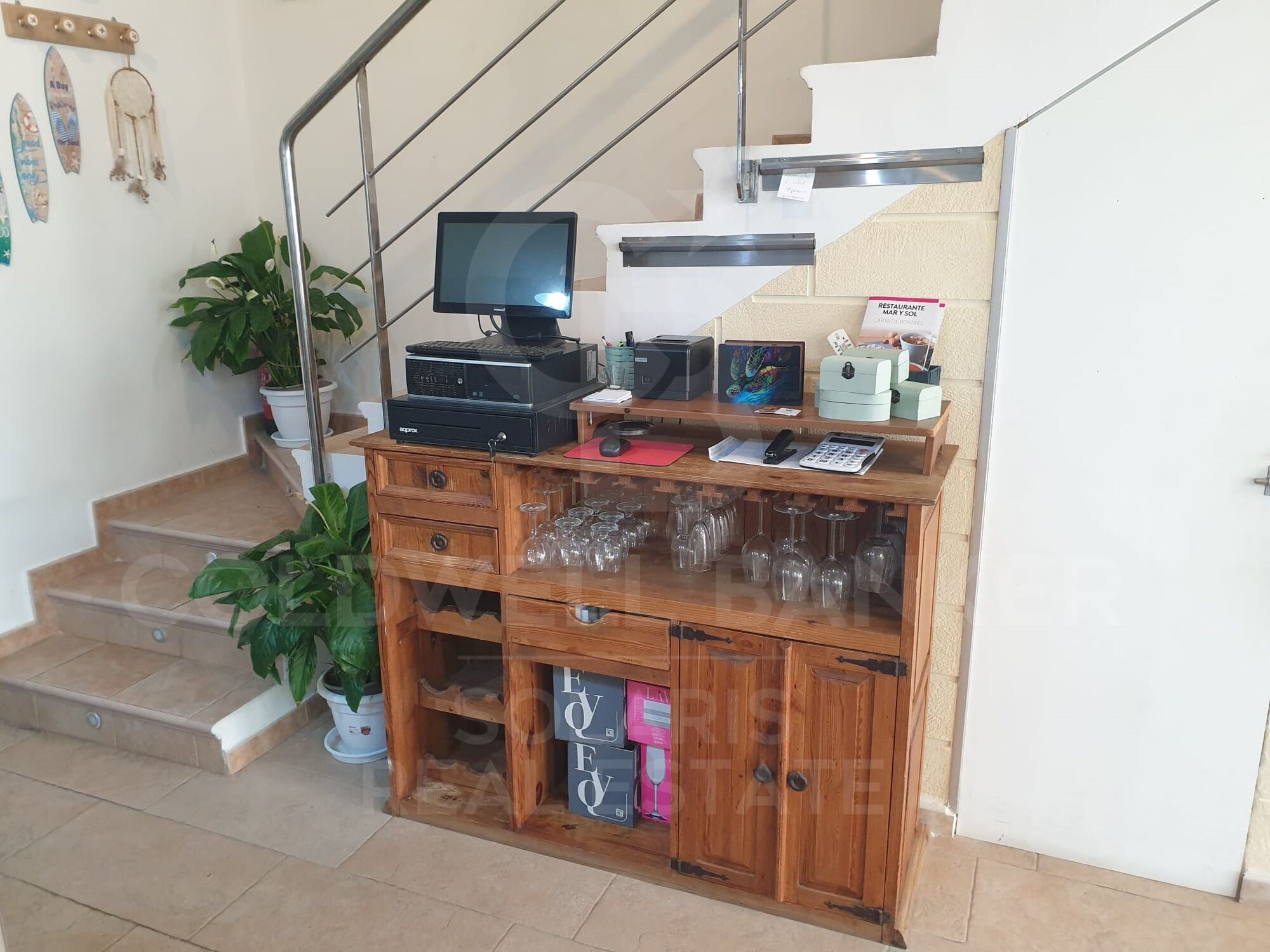 Beachfront Tapas Bar and Restaurant in Moraira | Business for Sale and Lease
