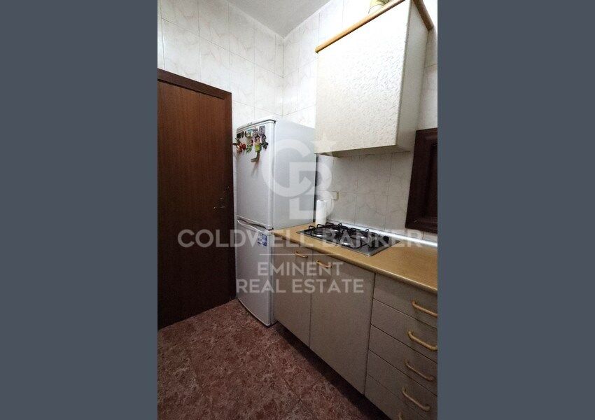 Apartment mit Balkon in einer Fußgängerzone neben dem Sant-Antoni-Markt