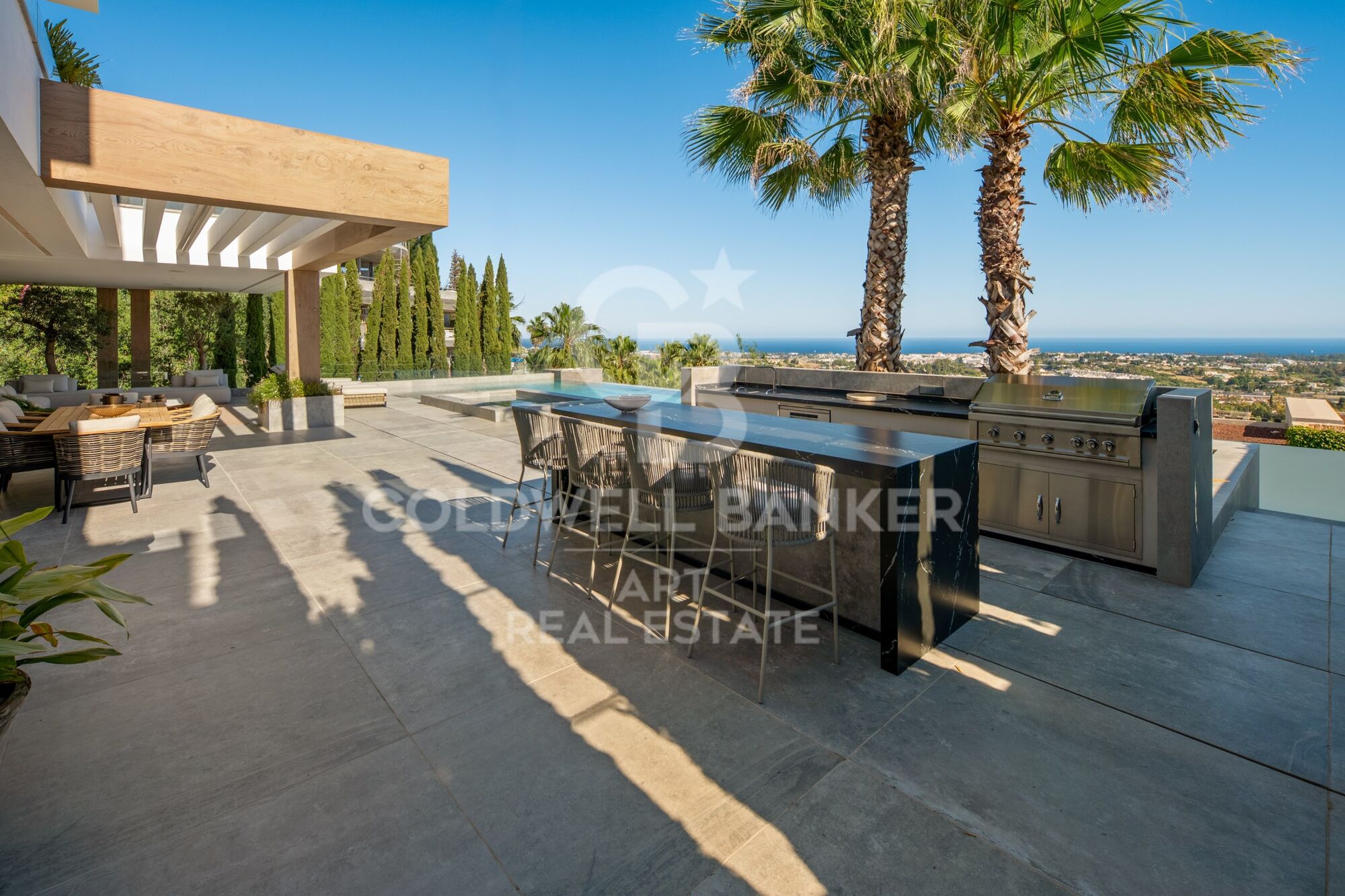 Exclusiva residencia contemporánea con vistas al mar en The Hills, La Quinta