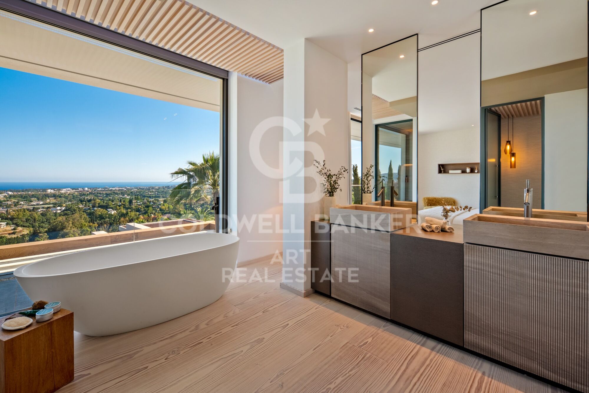 Exclusiva residencia contemporánea con vistas al mar en The Hills, La Quinta