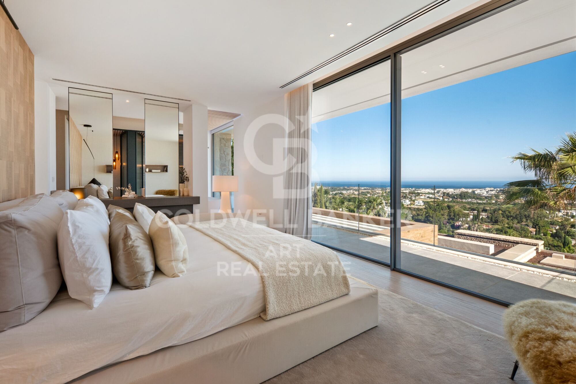 Exclusiva residencia contemporánea con vistas al mar en The Hills, La Quinta