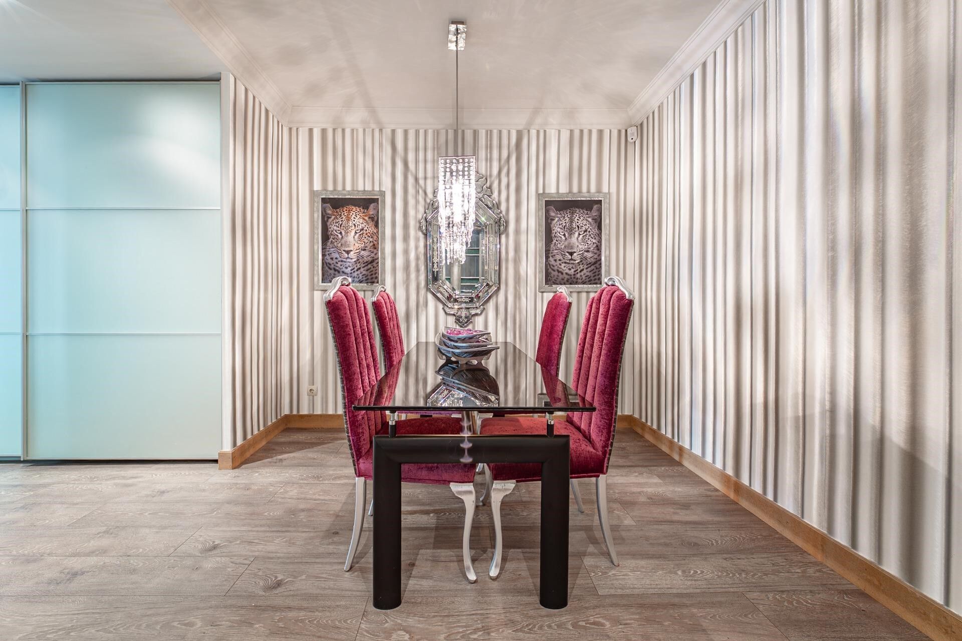 Exclusivo piso en Enric Granados - amueblado y decorado con gusto exquisito