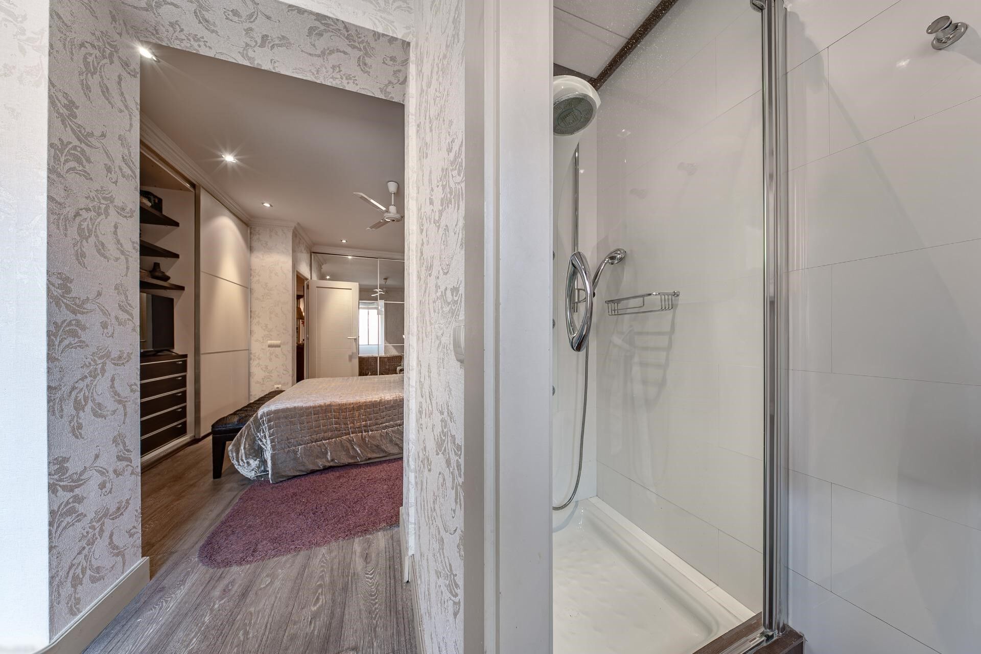Exclusivo piso en Enric Granados - amueblado y decorado con gusto exquisito