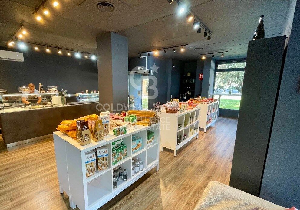 Pierino | Restaurant Italien Premium à Reprendre face au Stade Mestalla avec une Marque Reconnue