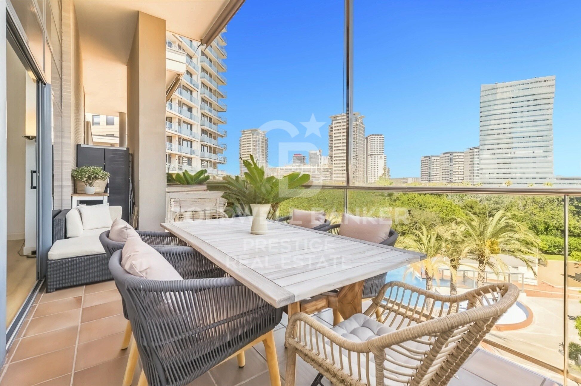 Penthouse with Terrace in Illa del Bosc, Diagonal Mar