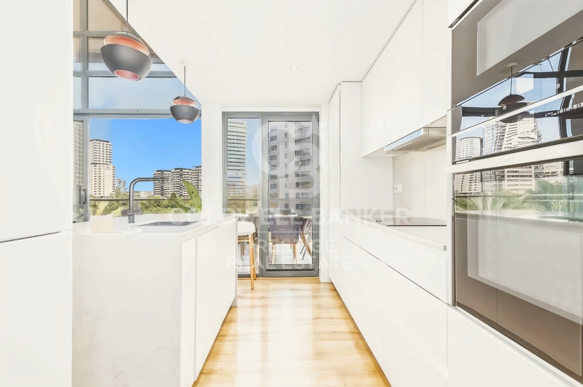 Penthouse with Terrace in Illa del Bosc, Diagonal Mar
