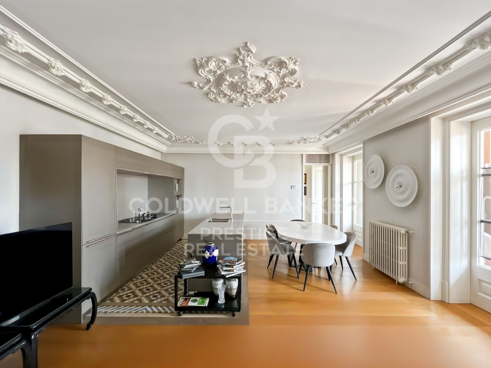 For sale Exclusive Modernist Apartment in Casa Burés, Eixample Dreta