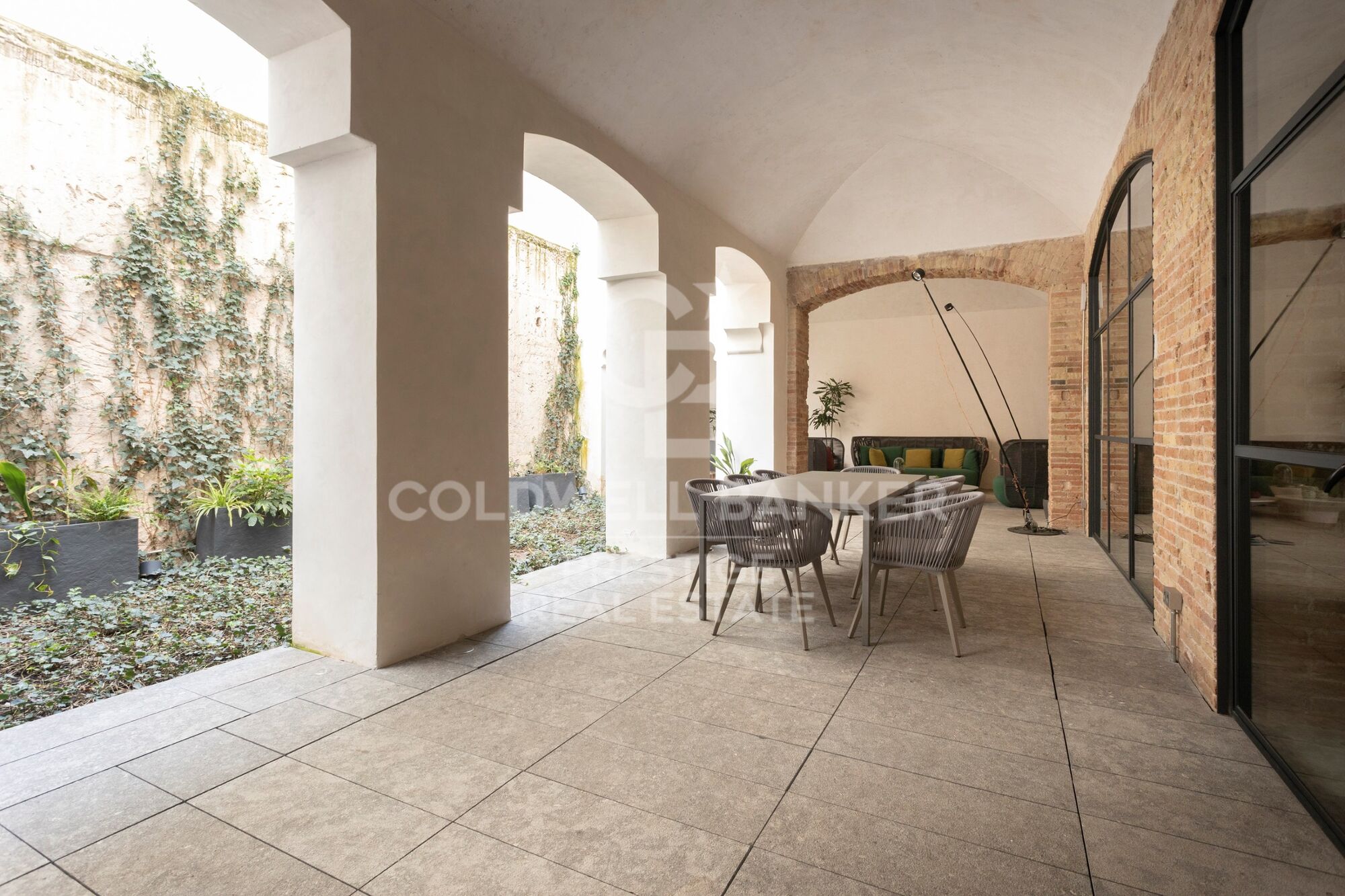 For sale Exclusive Modernist Apartment in Casa Burés, Eixample Dreta