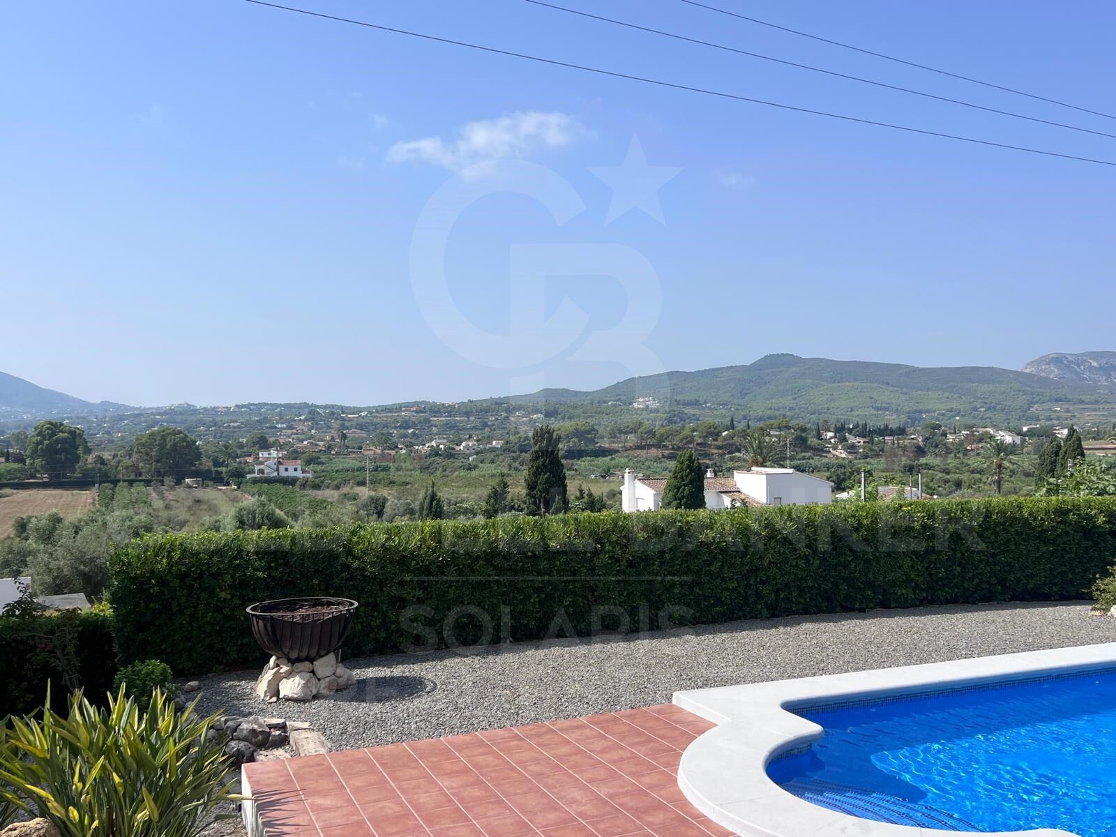 Exclusivité et tranquillité dans une villa méditerranéenne au Montgó