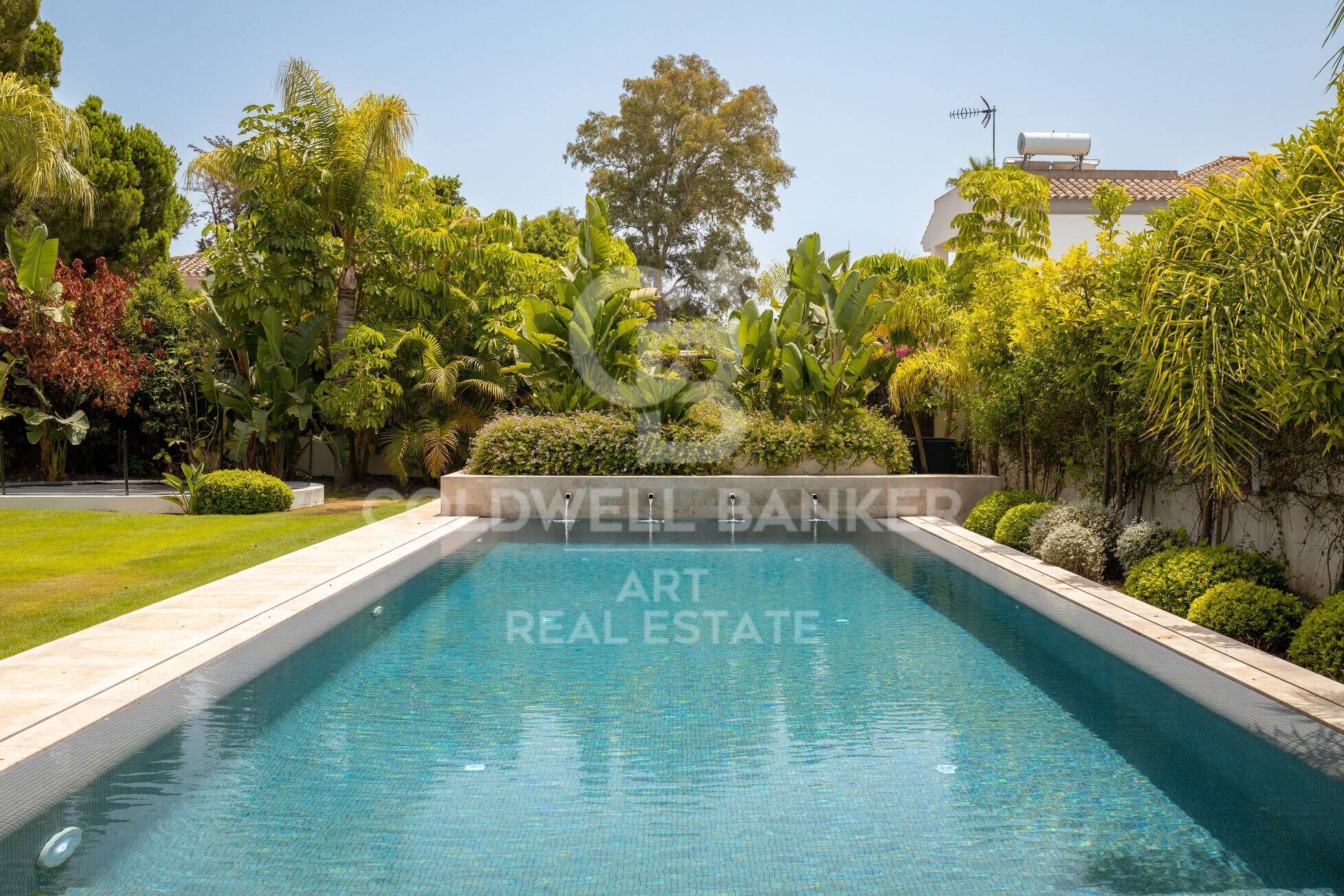 Exceptional Beachside Villa in San Pedro de Alcántara
