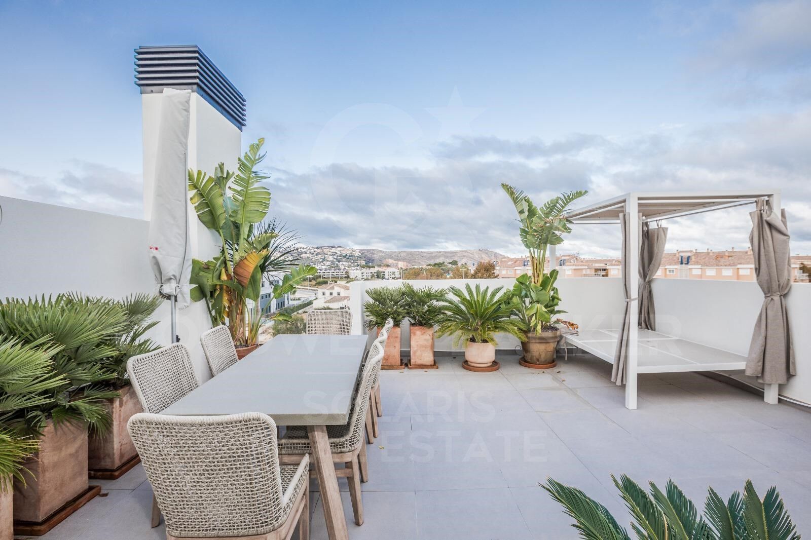 Penthouse haut de gamme avec terrasse solaire privée spectaculaire de 68 m²