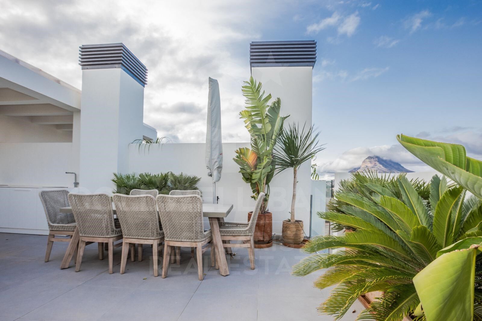 Penthouse haut de gamme avec terrasse solaire privée spectaculaire de 68 m²