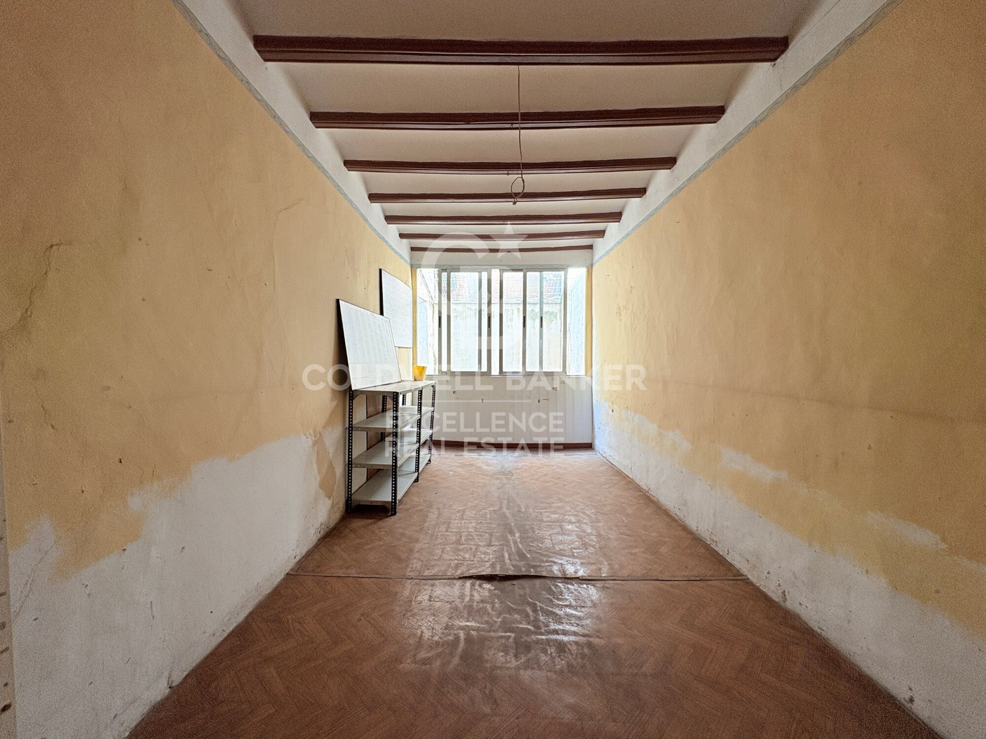 Building to be renovated of 178 m² next to Plaza Santa Clara, in the heart of Castellón