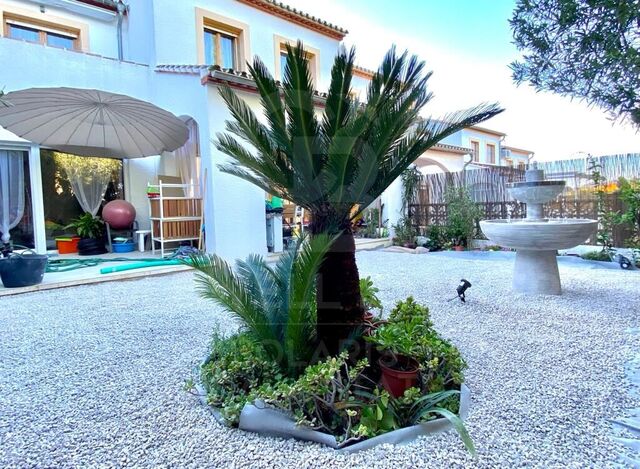 Villa de 3 habitaciones en urbanización Monte Pedreguer